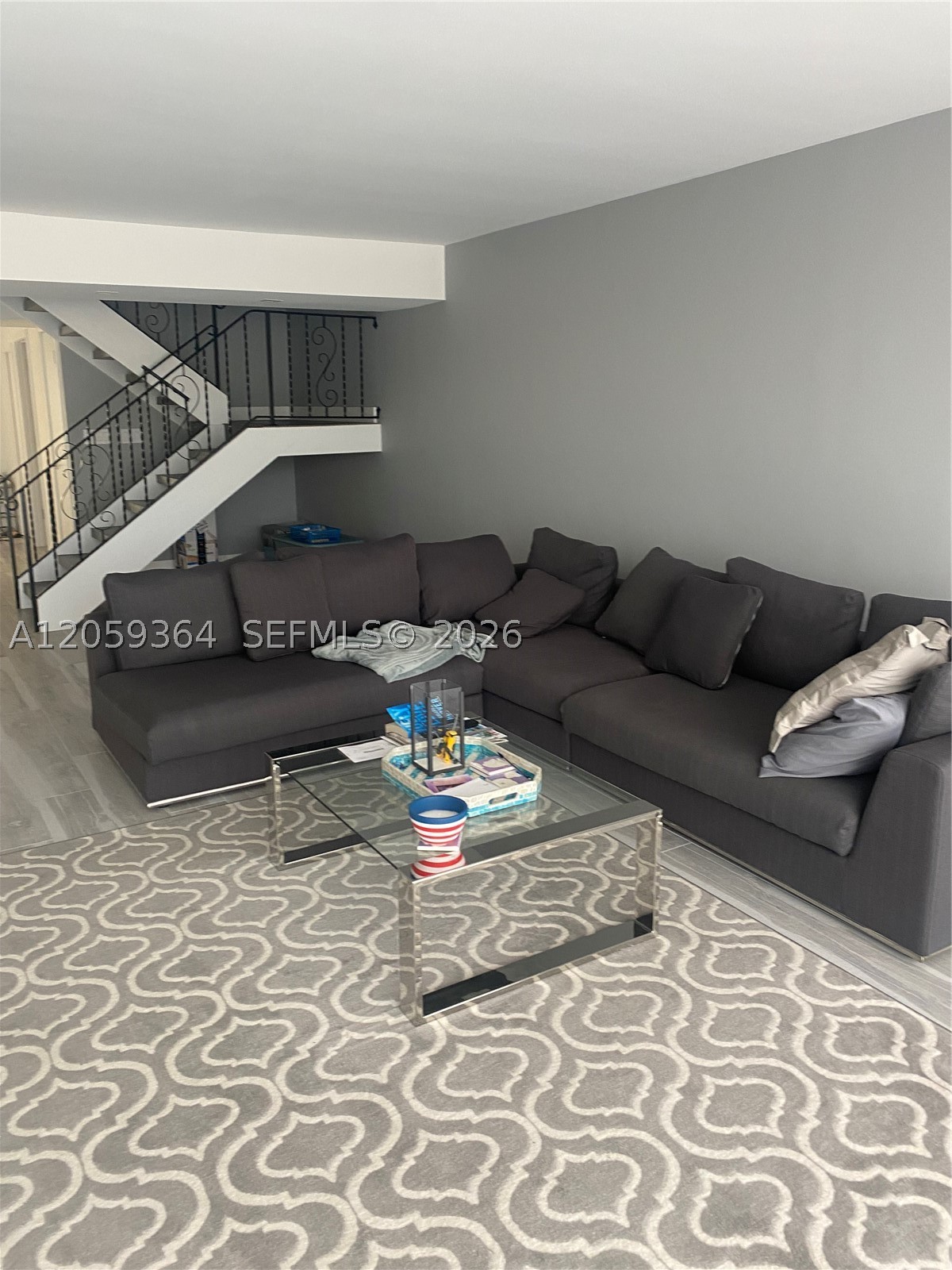 613 NE 26th Ave #613, Hallandale Beach FL 33009