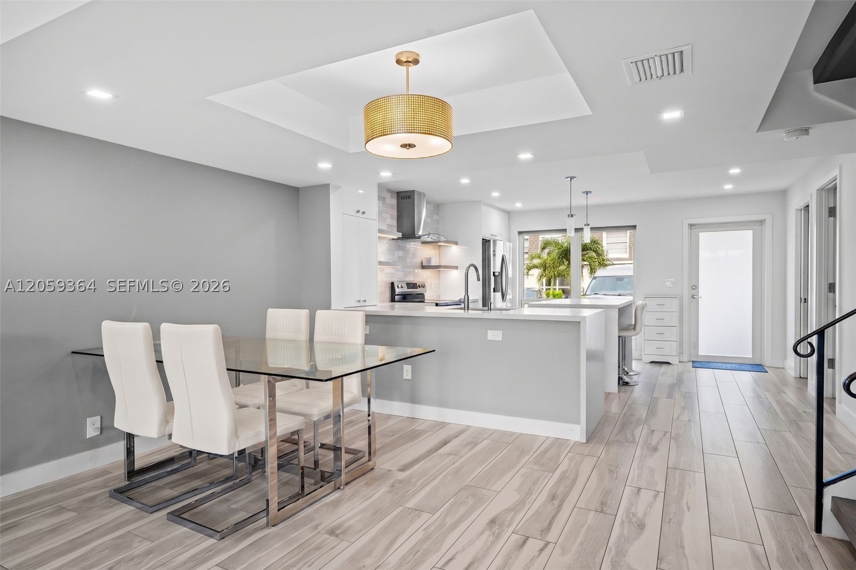 613 NE 26th Ave #613, Hallandale Beach FL 33009
