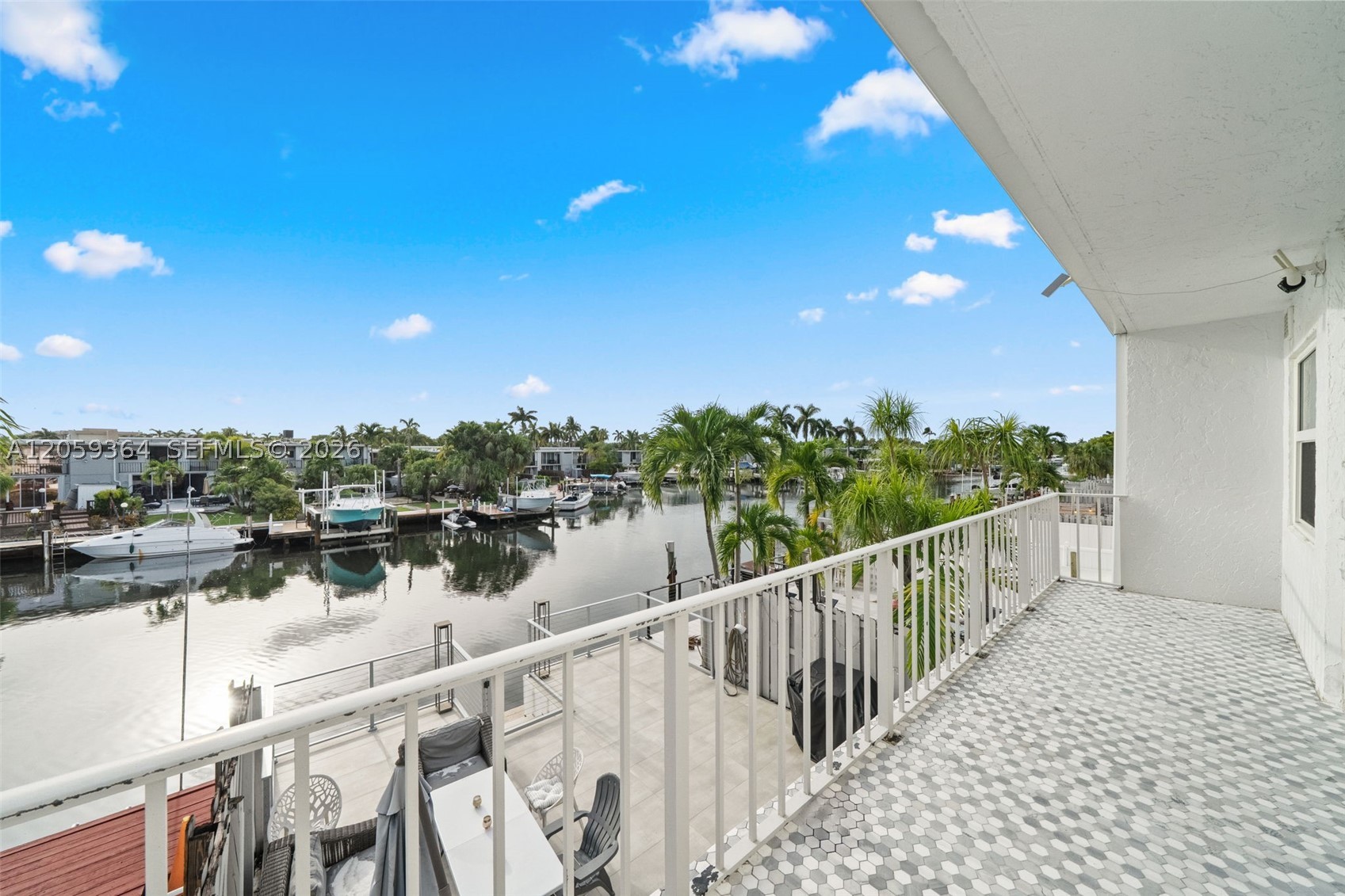 613 NE 26th Ave #613, Hallandale Beach FL 33009