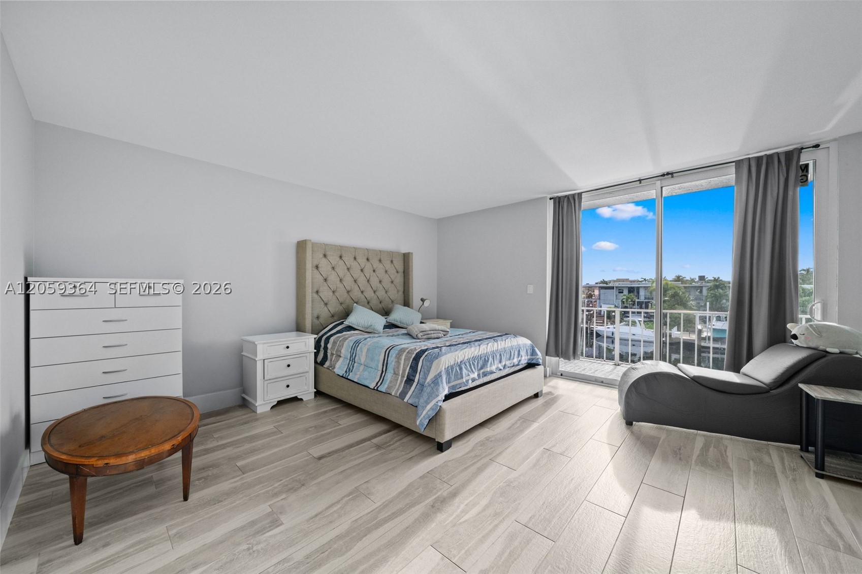 613 NE 26th Ave #613, Hallandale Beach FL 33009
