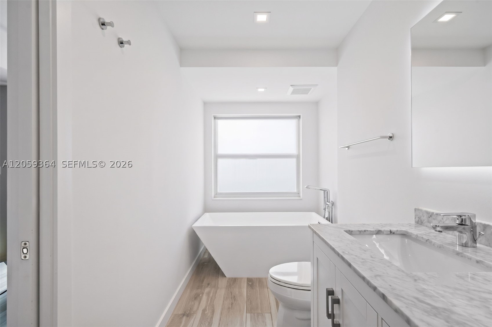 613 NE 26th Ave #613, Hallandale Beach FL 33009