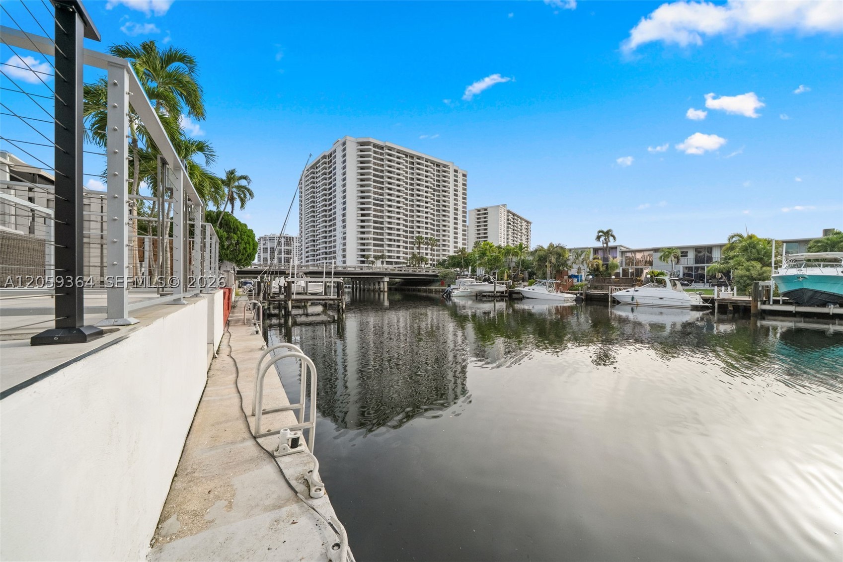 613 NE 26th Ave #613, Hallandale Beach FL 33009