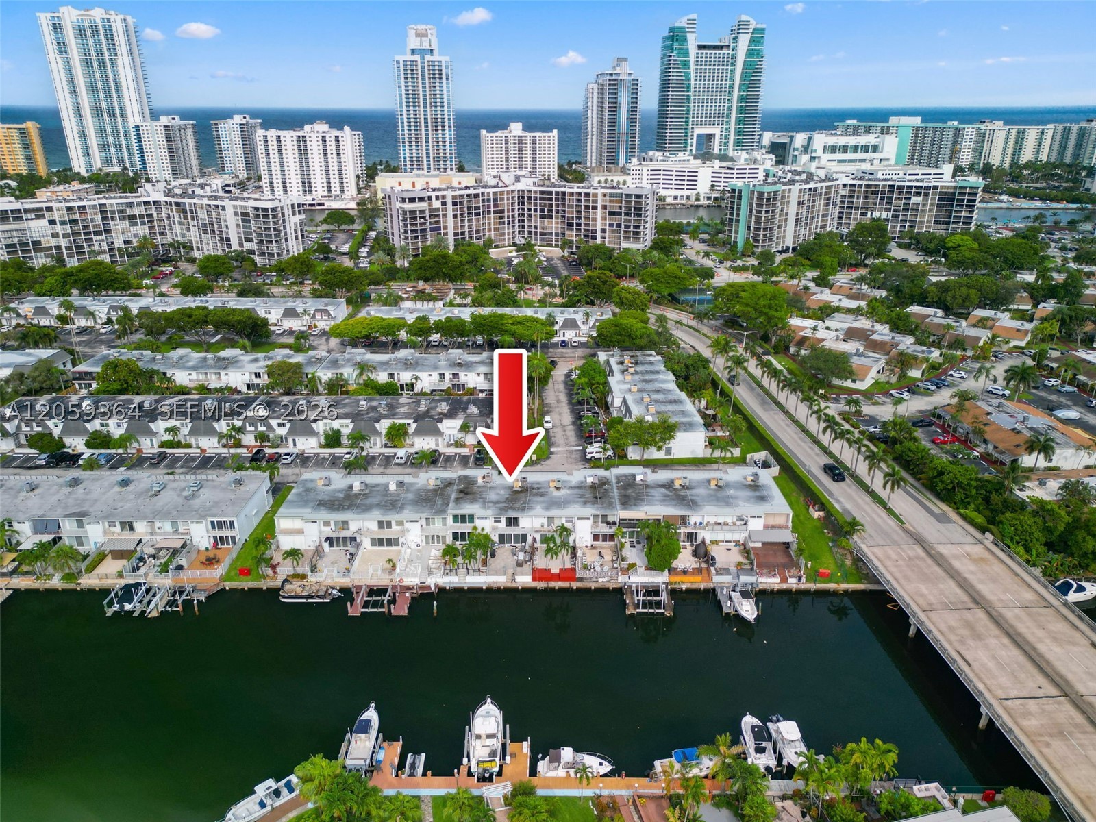 613 NE 26th Ave #613, Hallandale Beach FL 33009