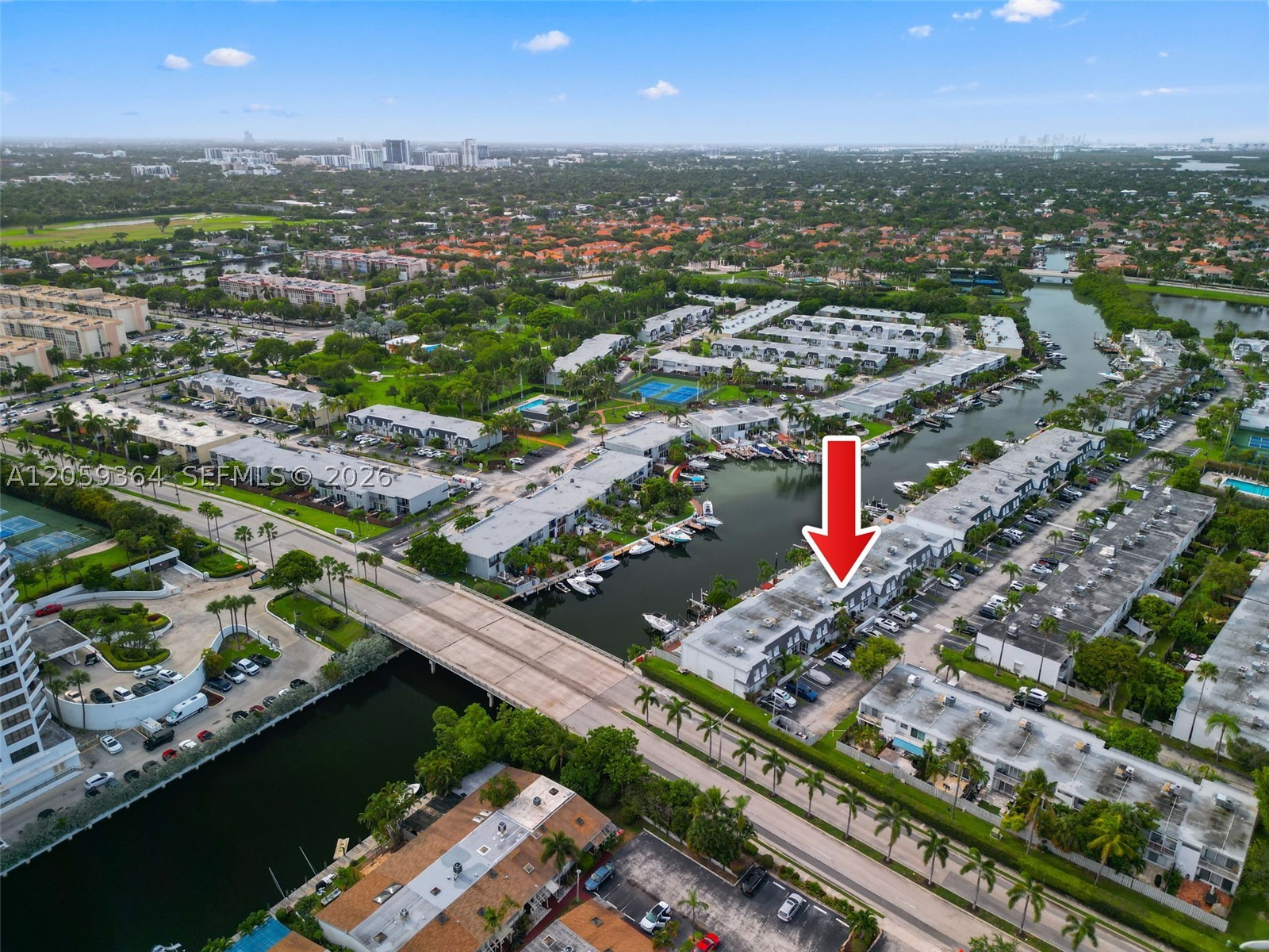 613 NE 26th Ave #613, Hallandale Beach FL 33009