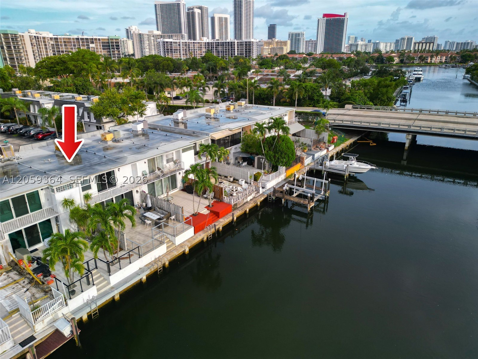 613 NE 26th Ave #613, Hallandale Beach FL 33009