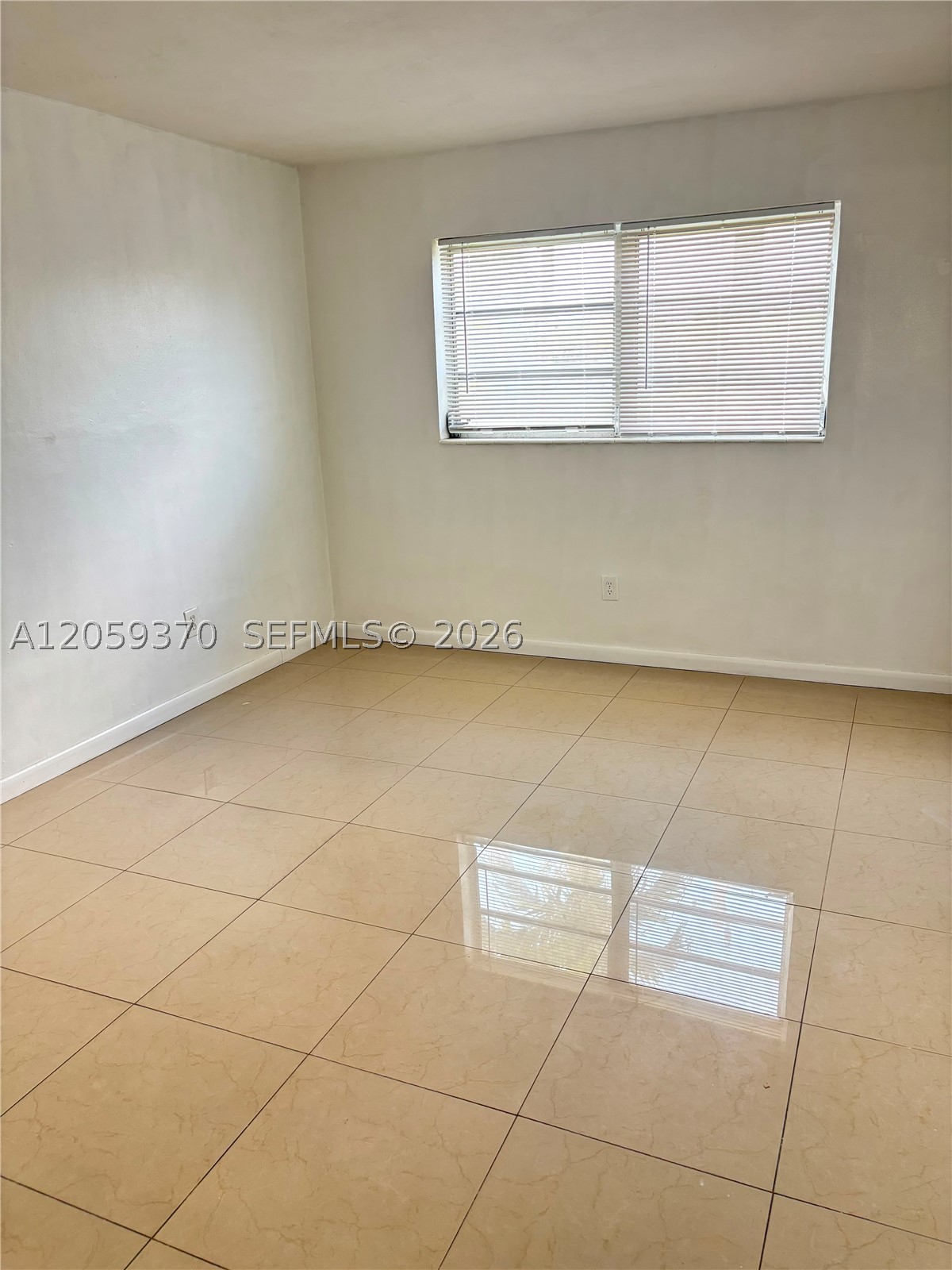 7410 SW 82nd St #K203, Miami FL 33143