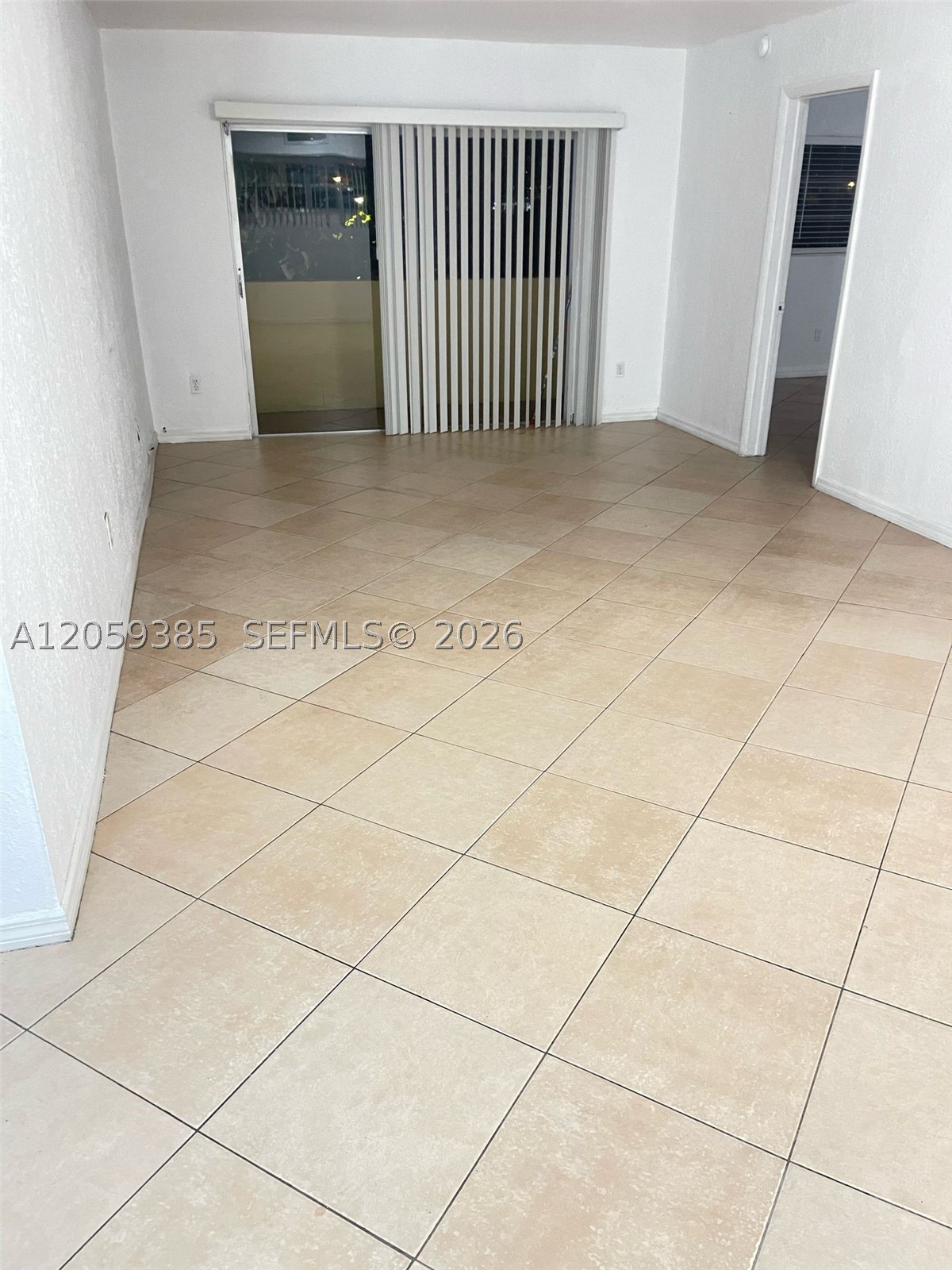 7410 SW 82nd St #K312, Miami FL 33143