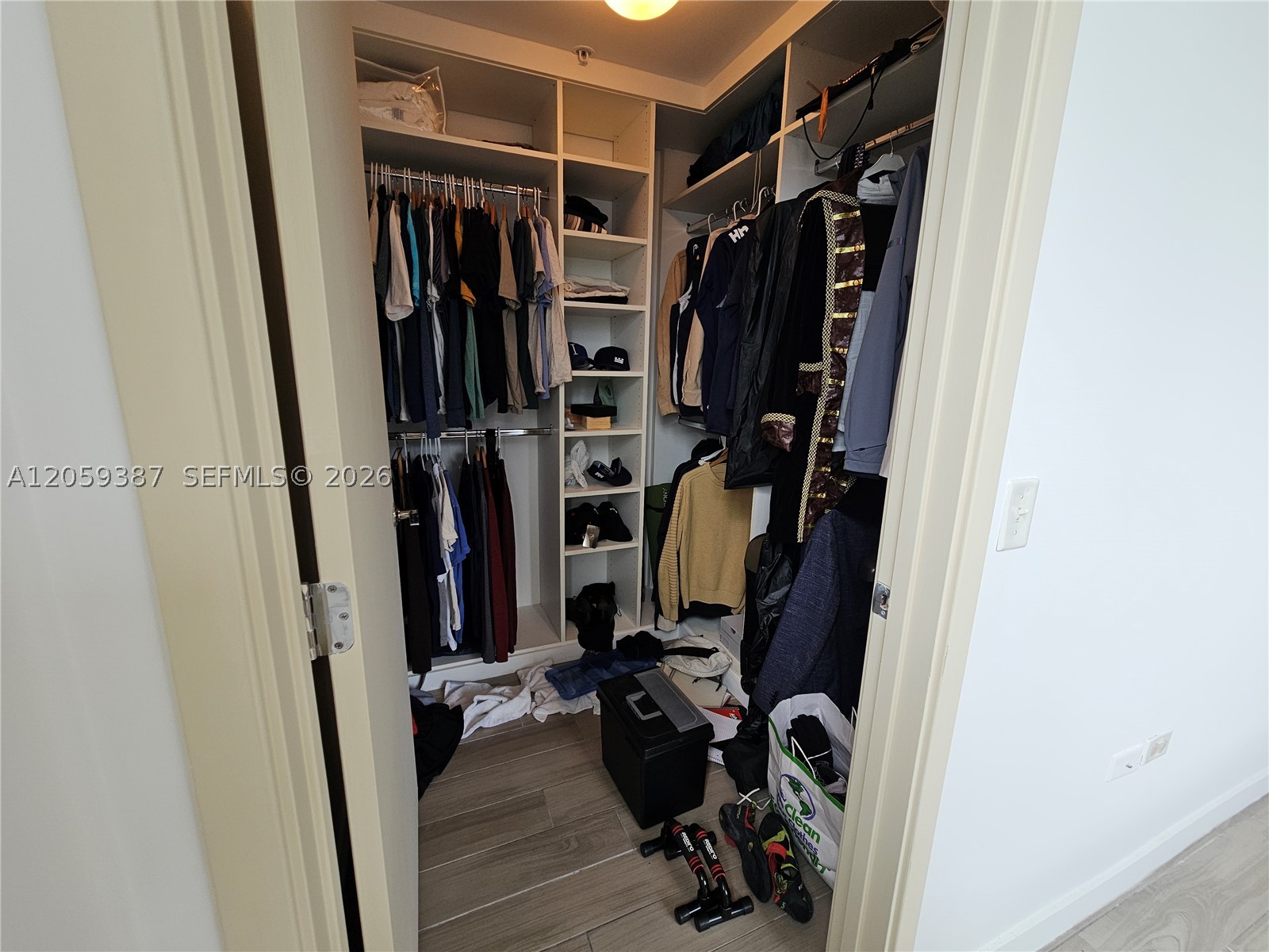 999 SW 1st Ave #3004, Miami FL 33130