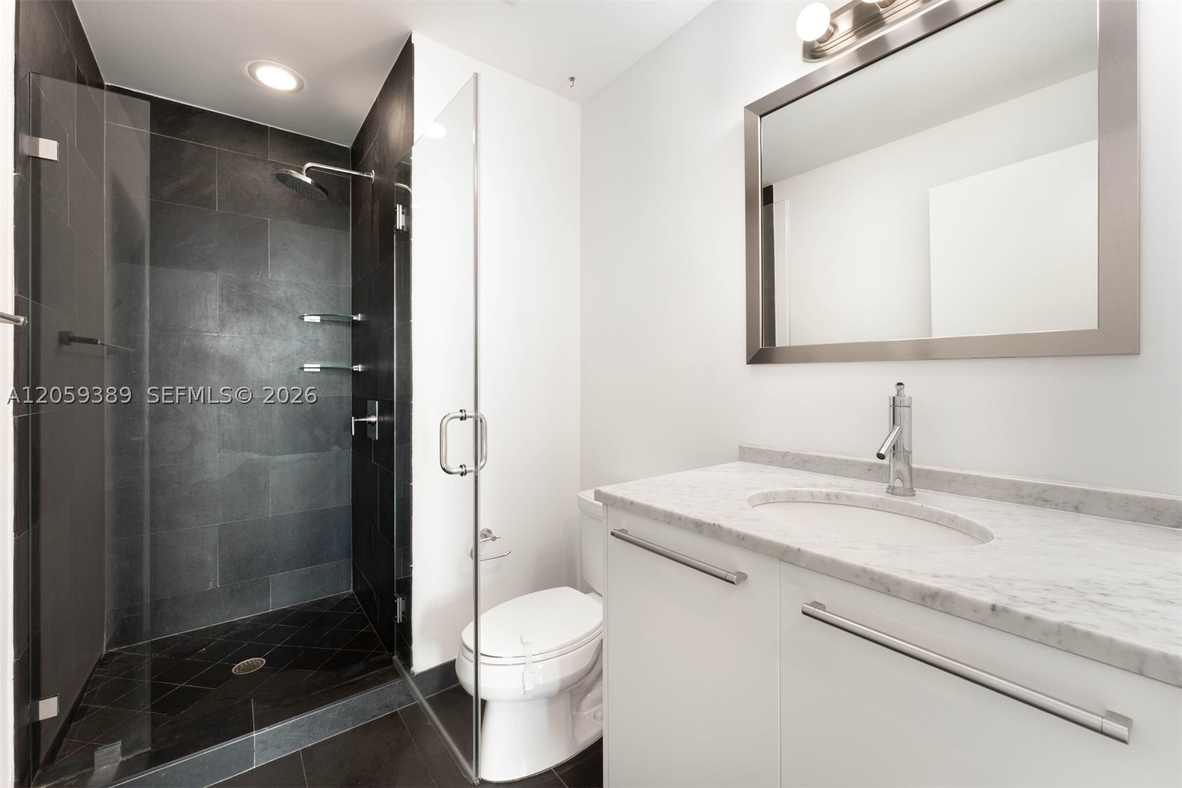 900 Biscayne Blvd #2708, Miami FL 33132