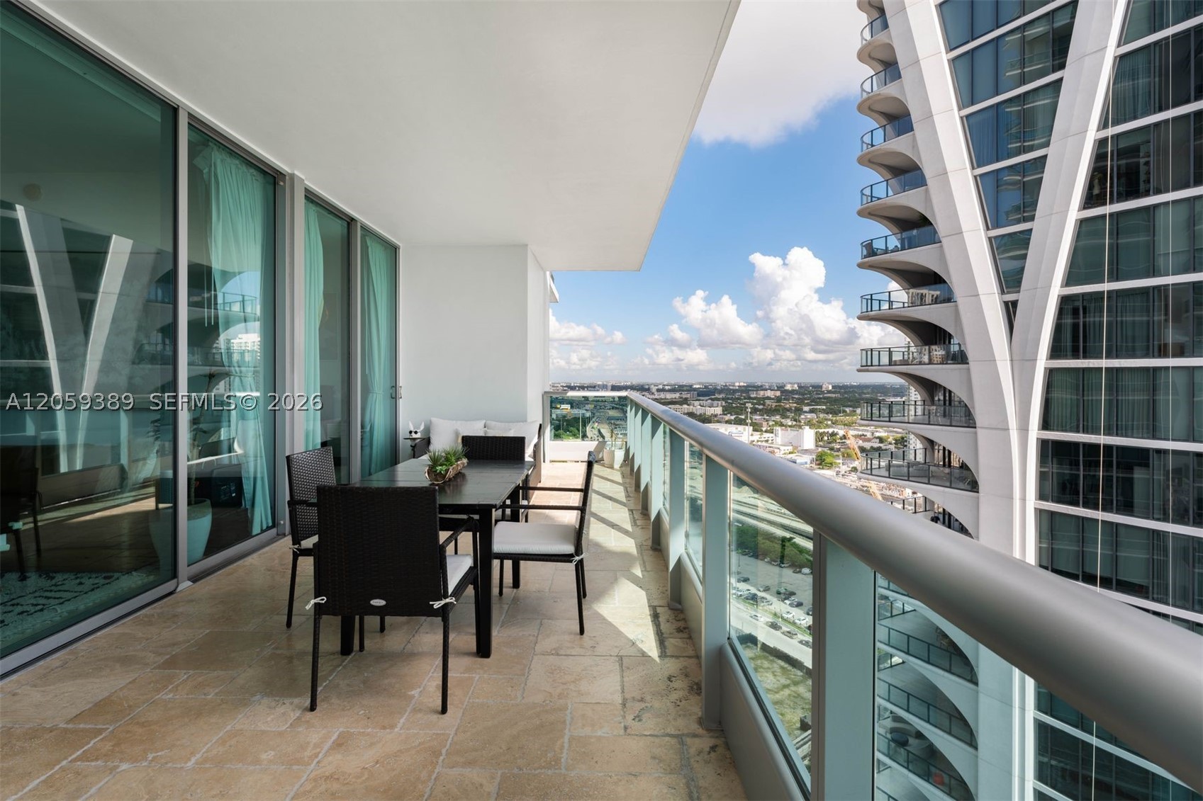 900 Biscayne Blvd #2708, Miami FL 33132