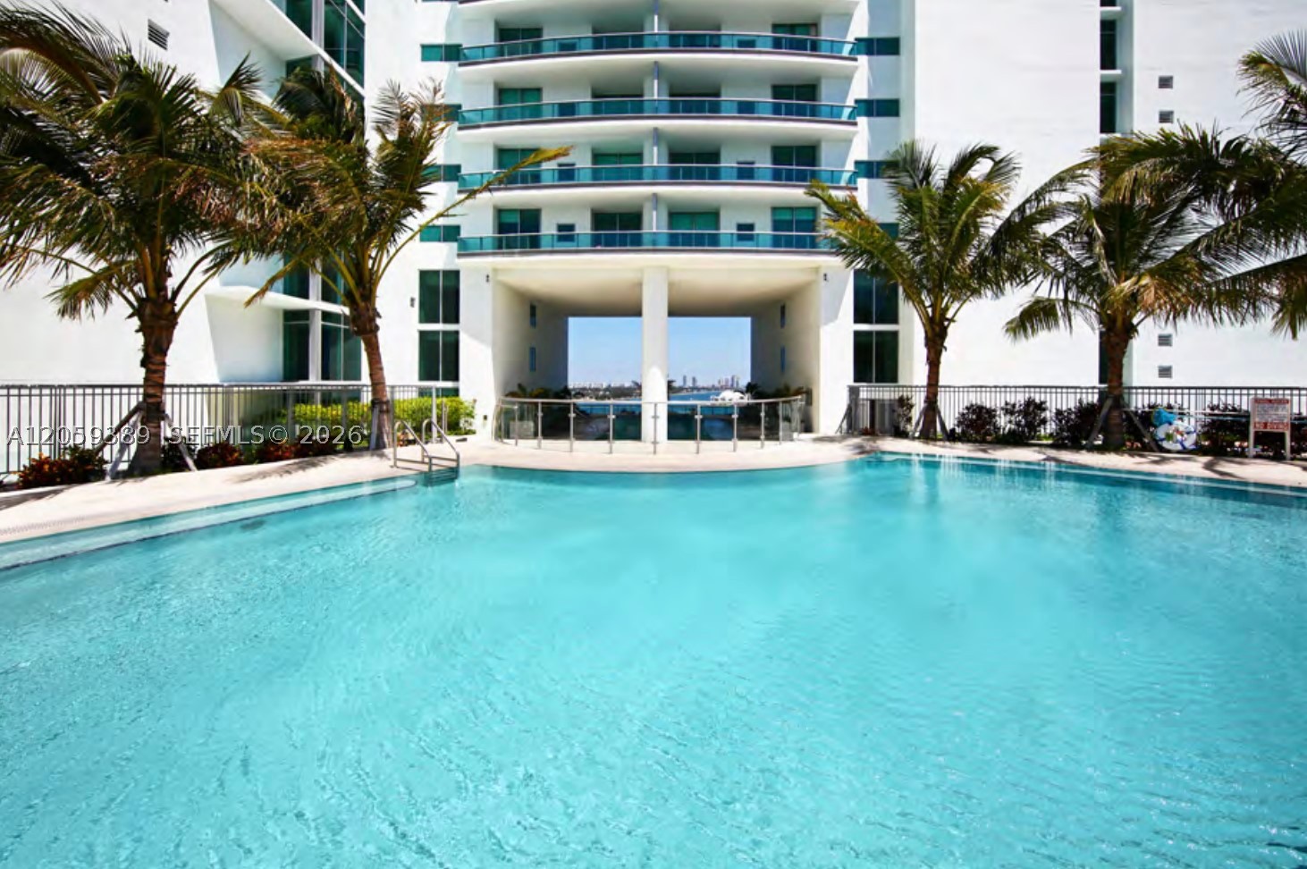 900 Biscayne Blvd #2708, Miami FL 33132