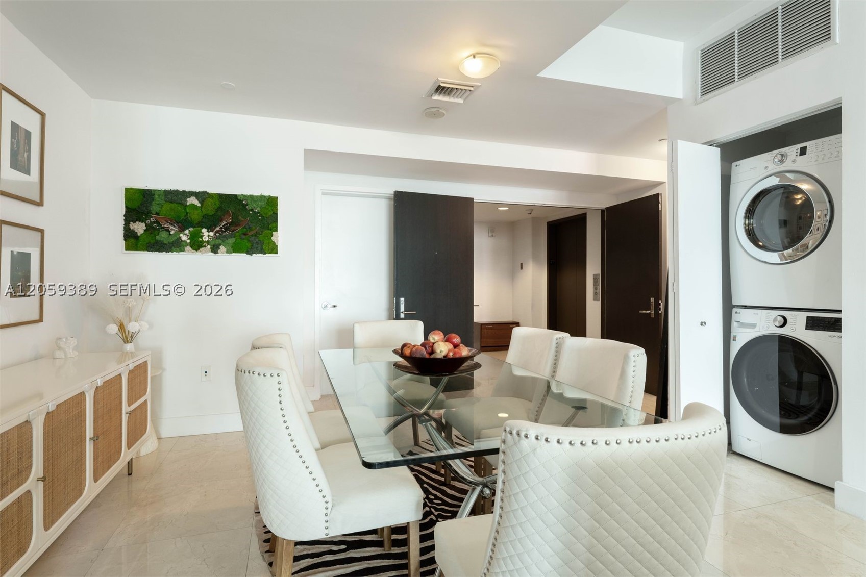 900 Biscayne Blvd #2708, Miami FL 33132