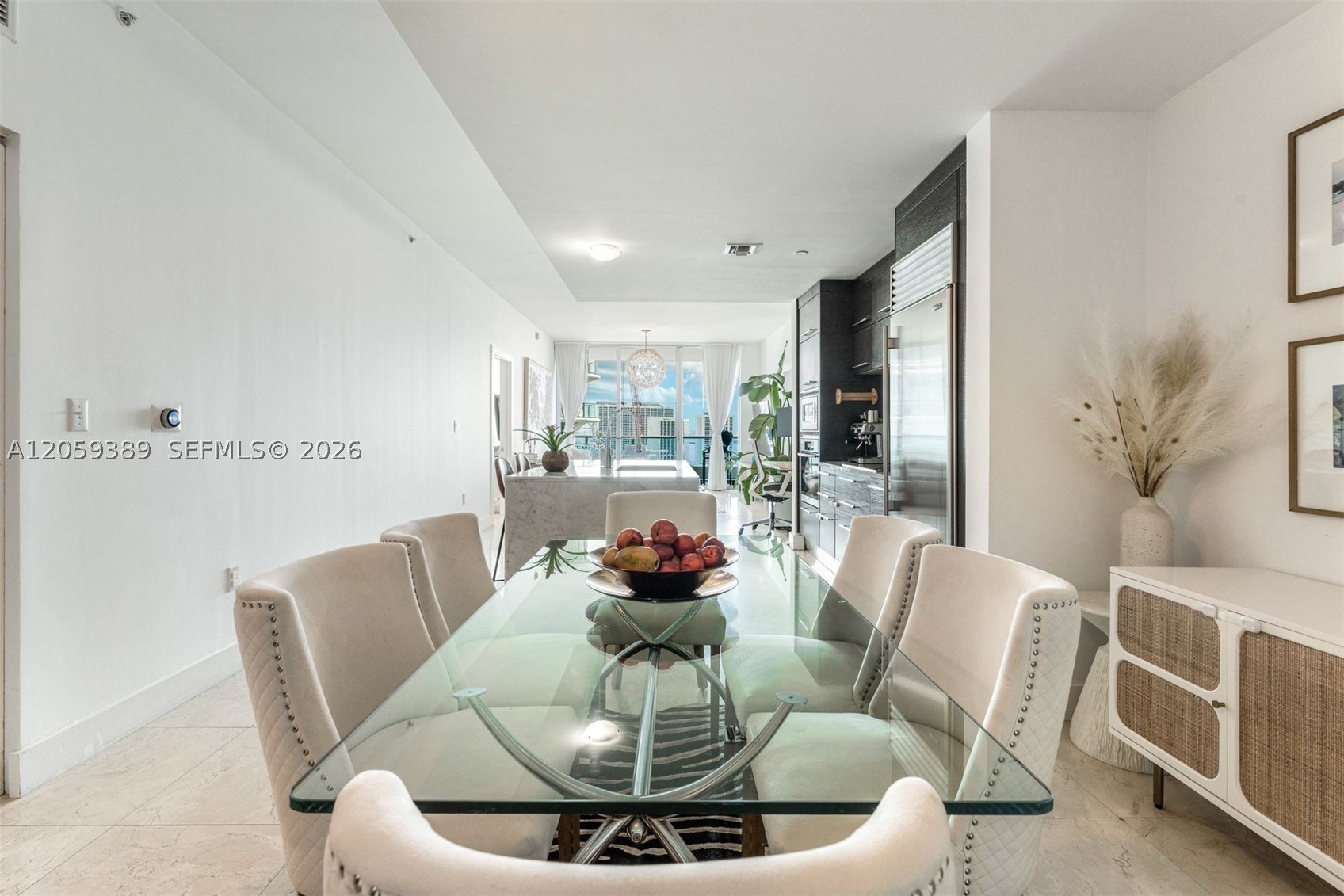 900 Biscayne Blvd #2708, Miami FL 33132
