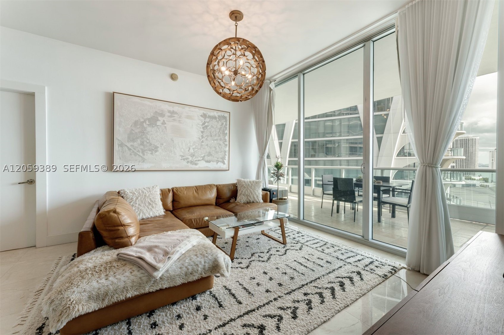 900 Biscayne Blvd #2708, Miami FL 33132