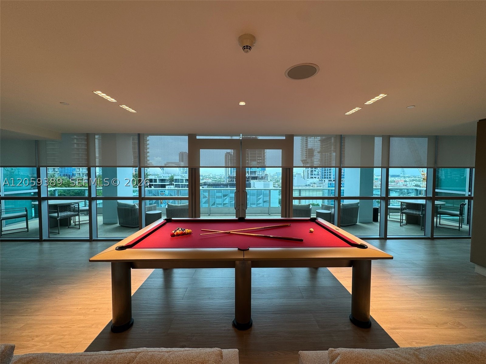 900 Biscayne Blvd #2708, Miami FL 33132