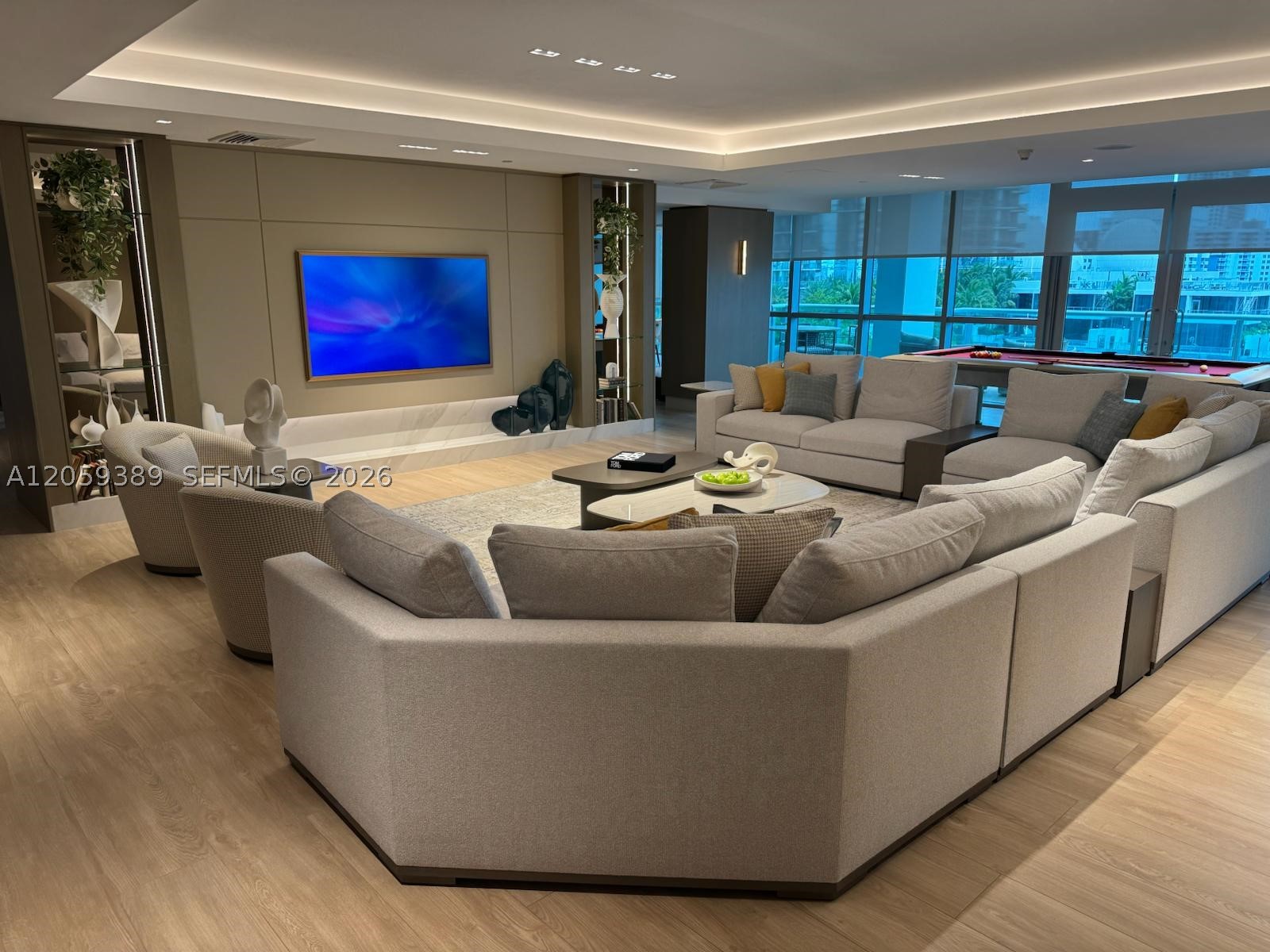 900 Biscayne Blvd #2708, Miami FL 33132