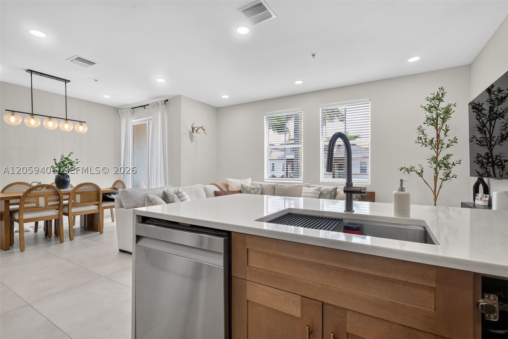 4301 SW 160th Ave #202, Miramar FL 33027