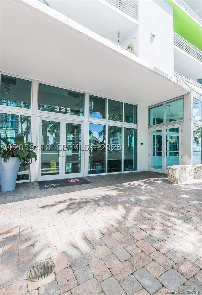 335 S Biscayne Blvd #3808, Miami FL 33131