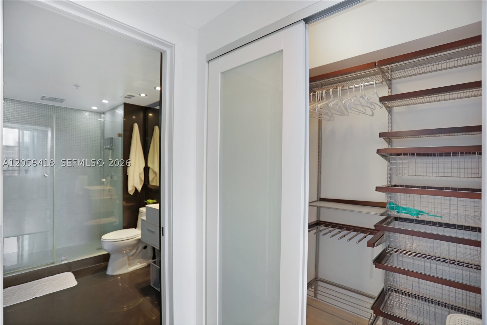 335 S Biscayne Blvd #3808, Miami FL 33131