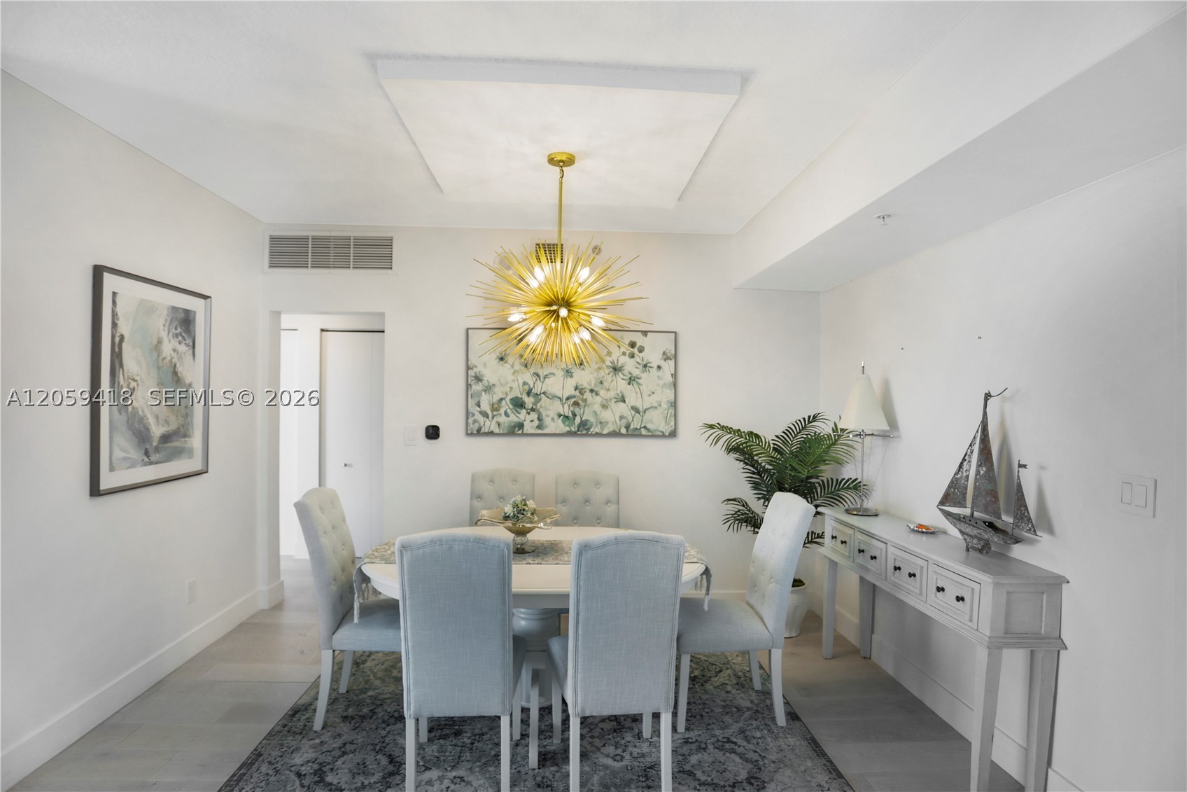335 S Biscayne Blvd #3808, Miami FL 33131