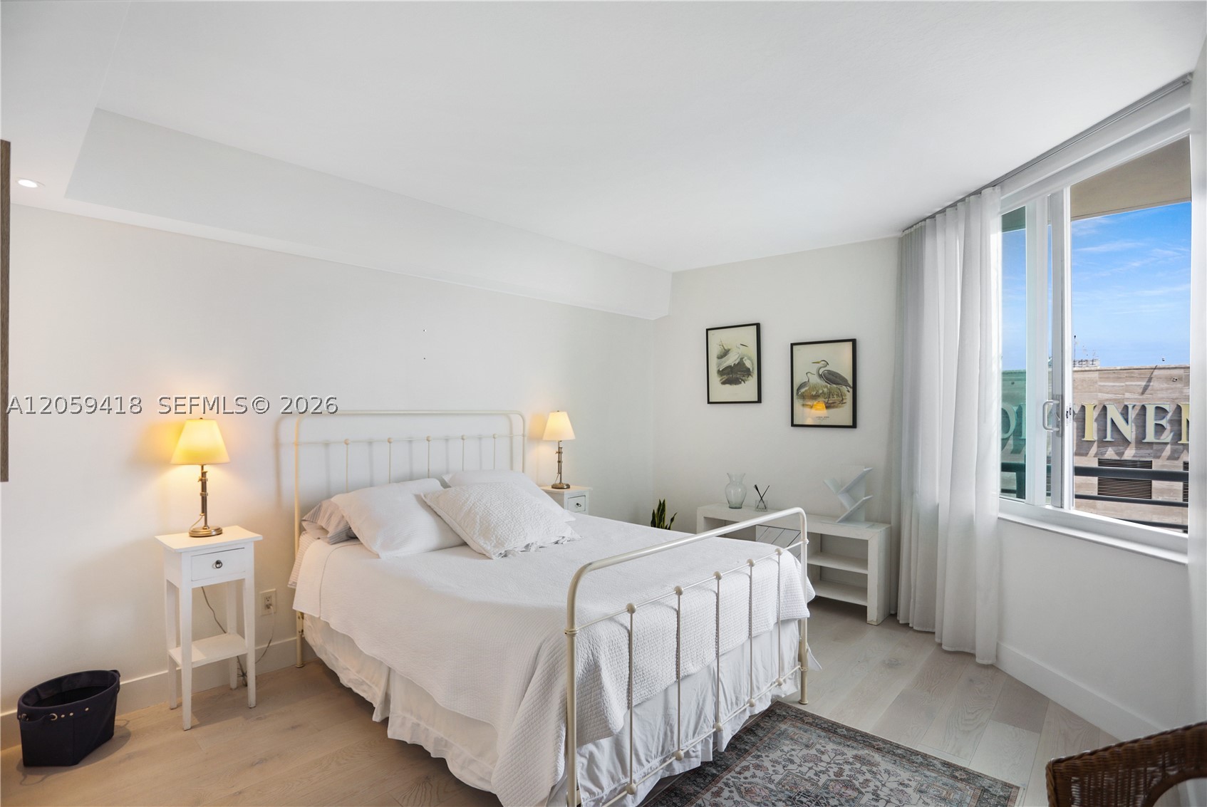 335 S Biscayne Blvd #3808, Miami FL 33131