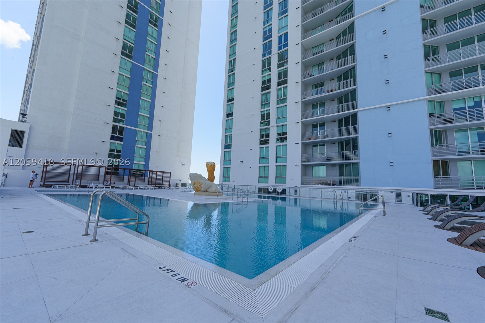 335 S Biscayne Blvd #3808, Miami FL 33131