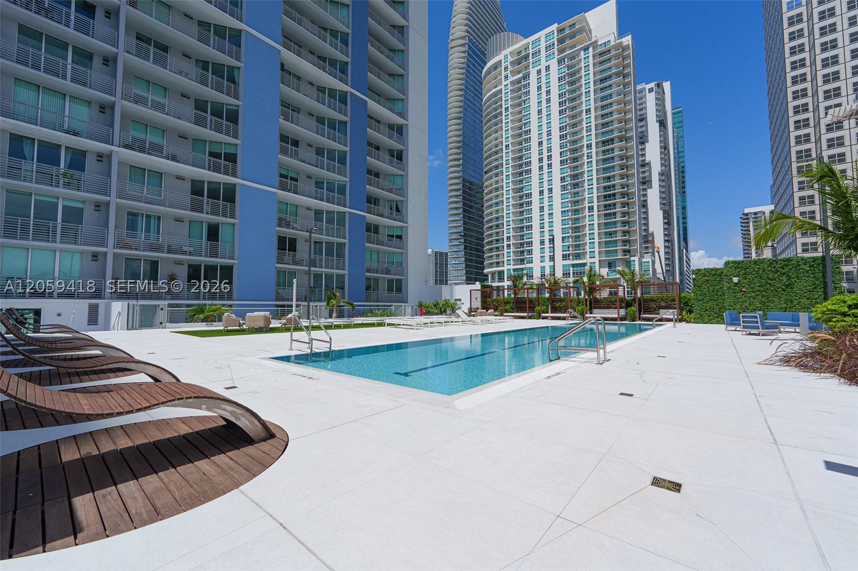 335 S Biscayne Blvd #3808, Miami FL 33131