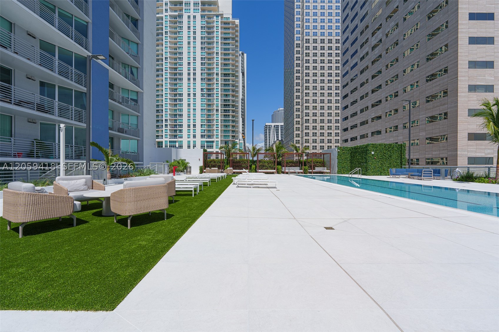 335 S Biscayne Blvd #3808, Miami FL 33131