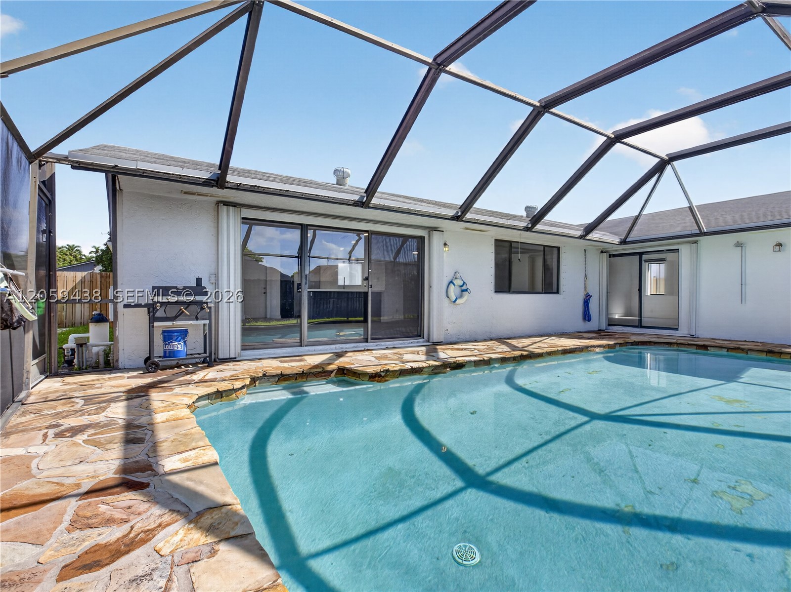 9428 NW 46th Ct, Sunrise FL 33351