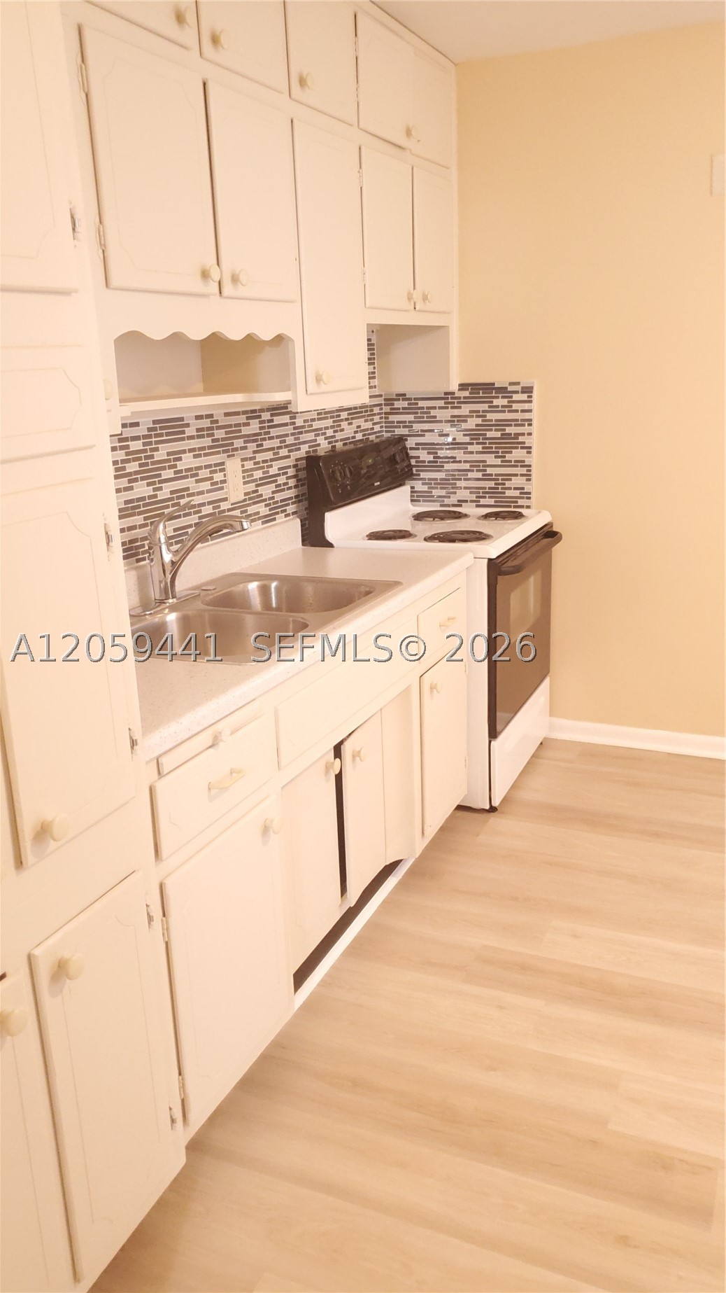 619 N D St, Lake Worth FL 33460