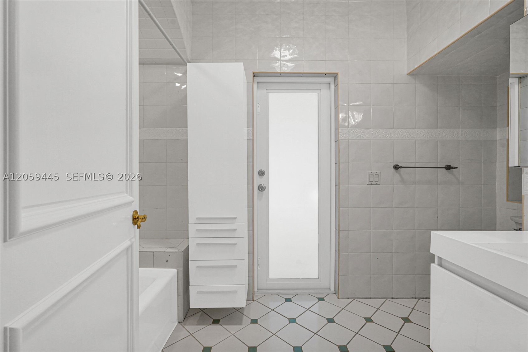 244 SW 28th Rd #0, Miami FL 33129
