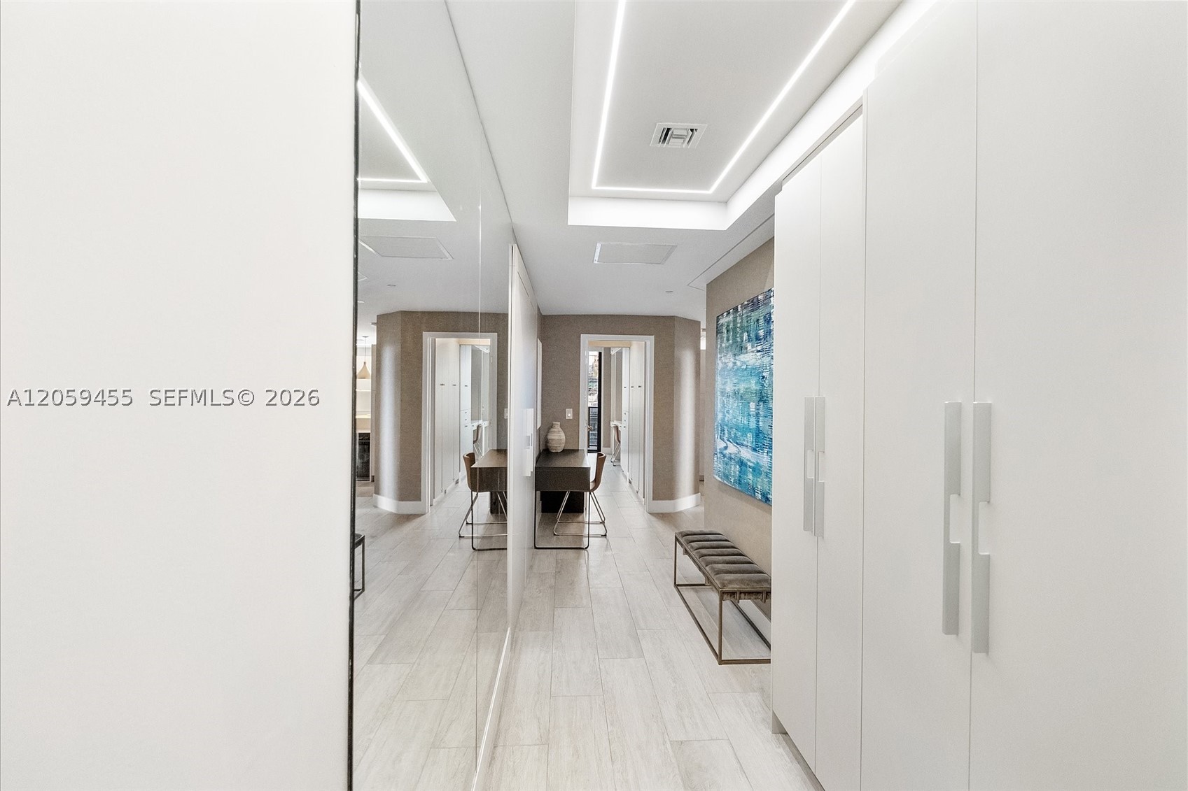 45 SW 9th St #1401, Miami FL 33130