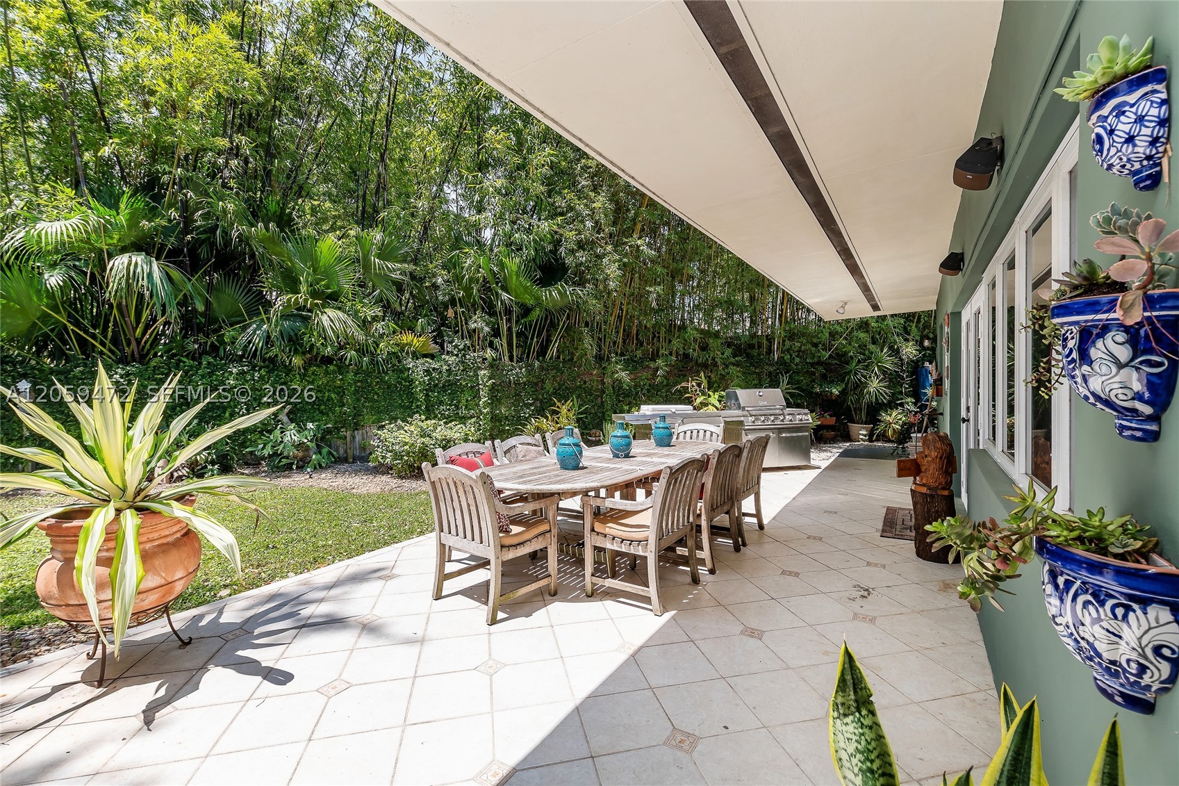 9350 SW 48 St, Miami FL 33165