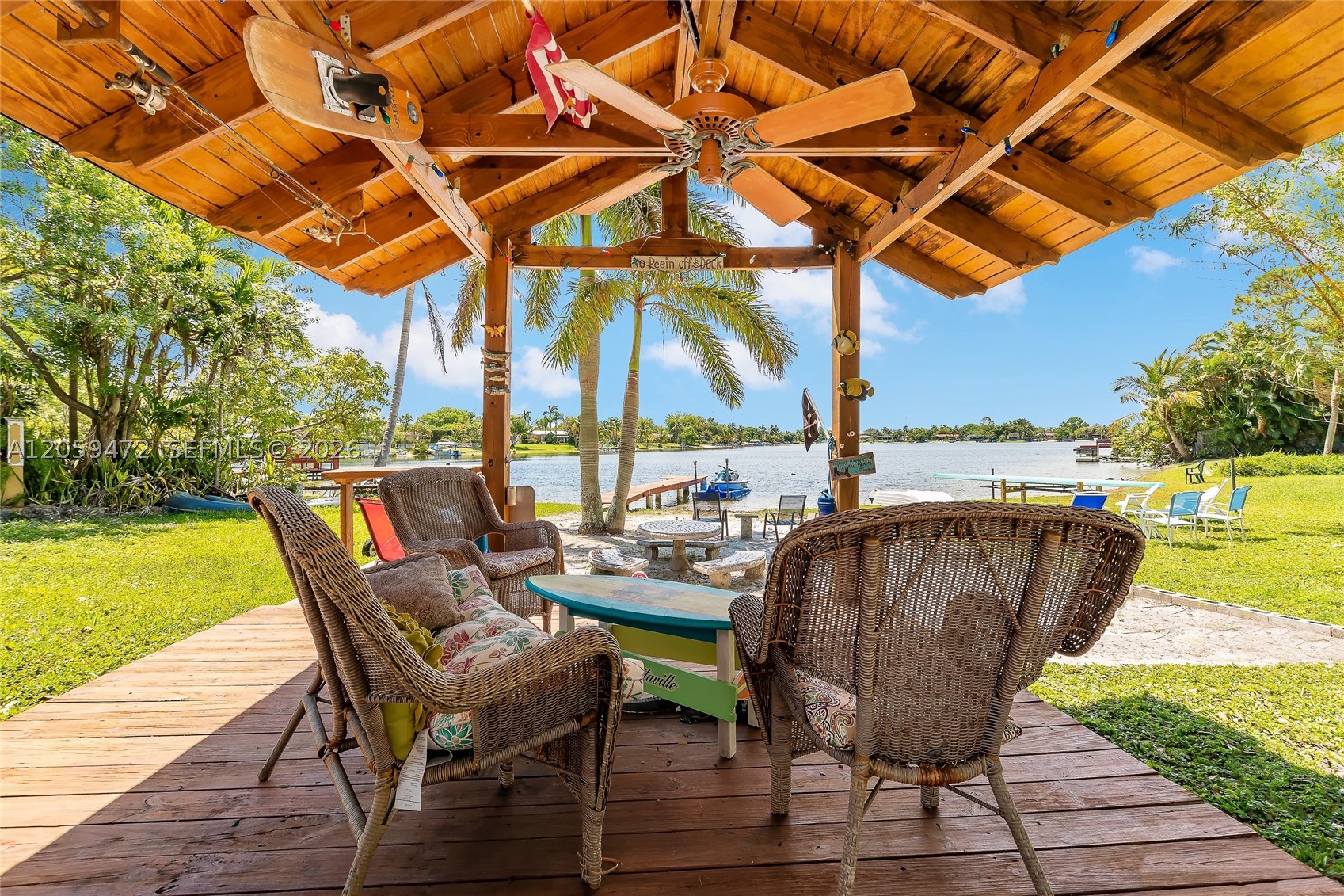 9350 SW 48 St, Miami FL 33165