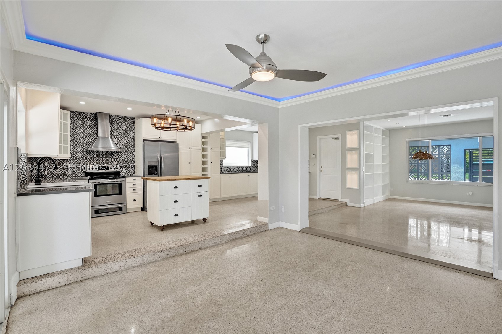 9350 SW 48 St, Miami FL 33165