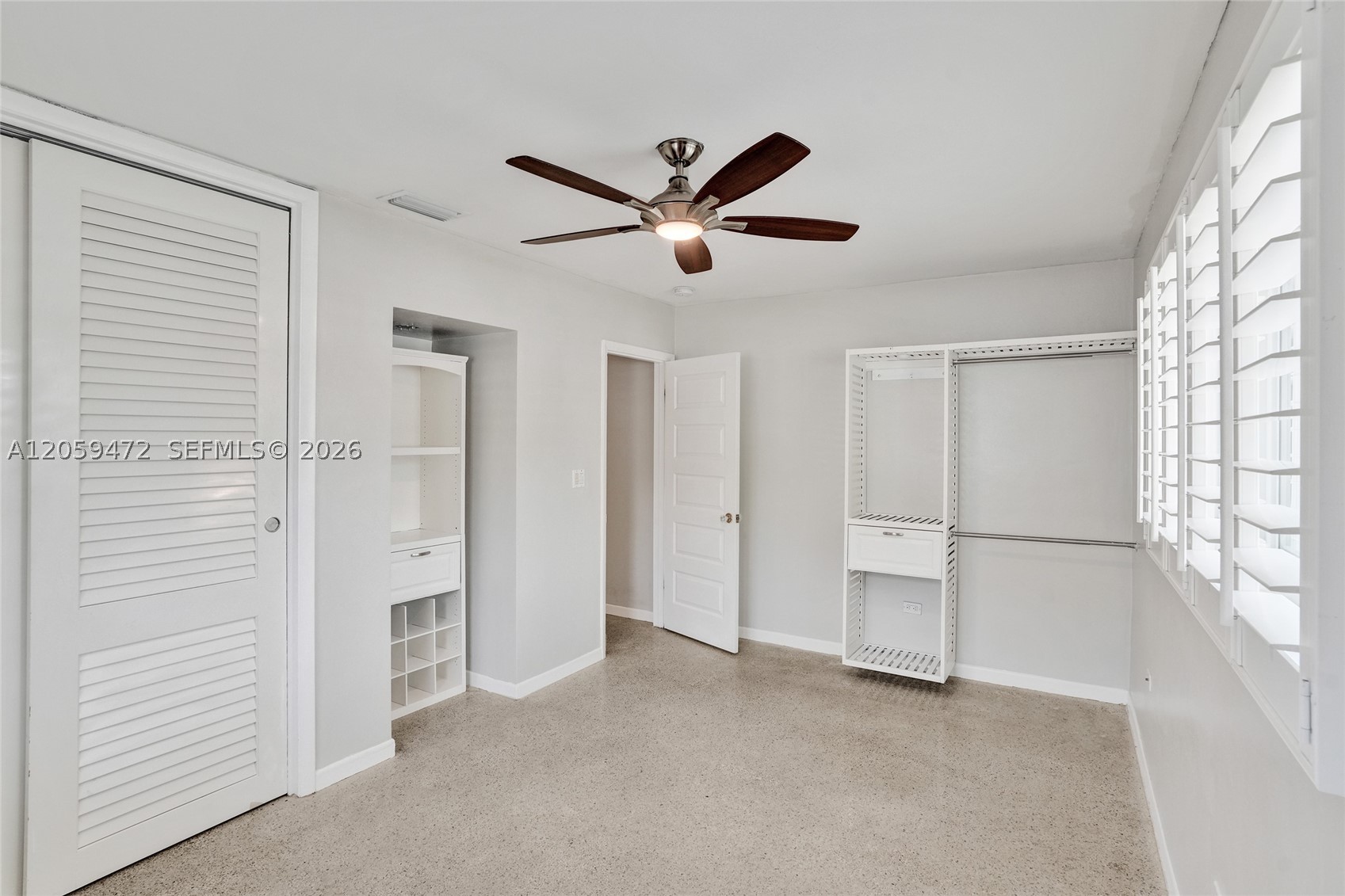 9350 SW 48 St, Miami FL 33165