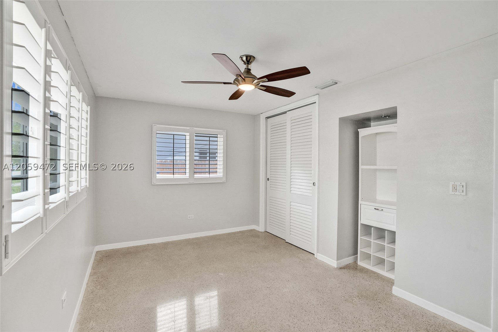9350 SW 48 St, Miami FL 33165