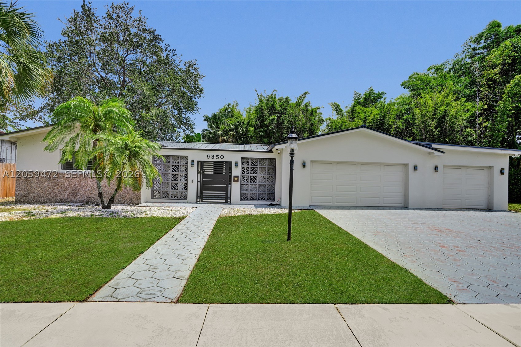 9350 SW 48 St, Miami FL 33165