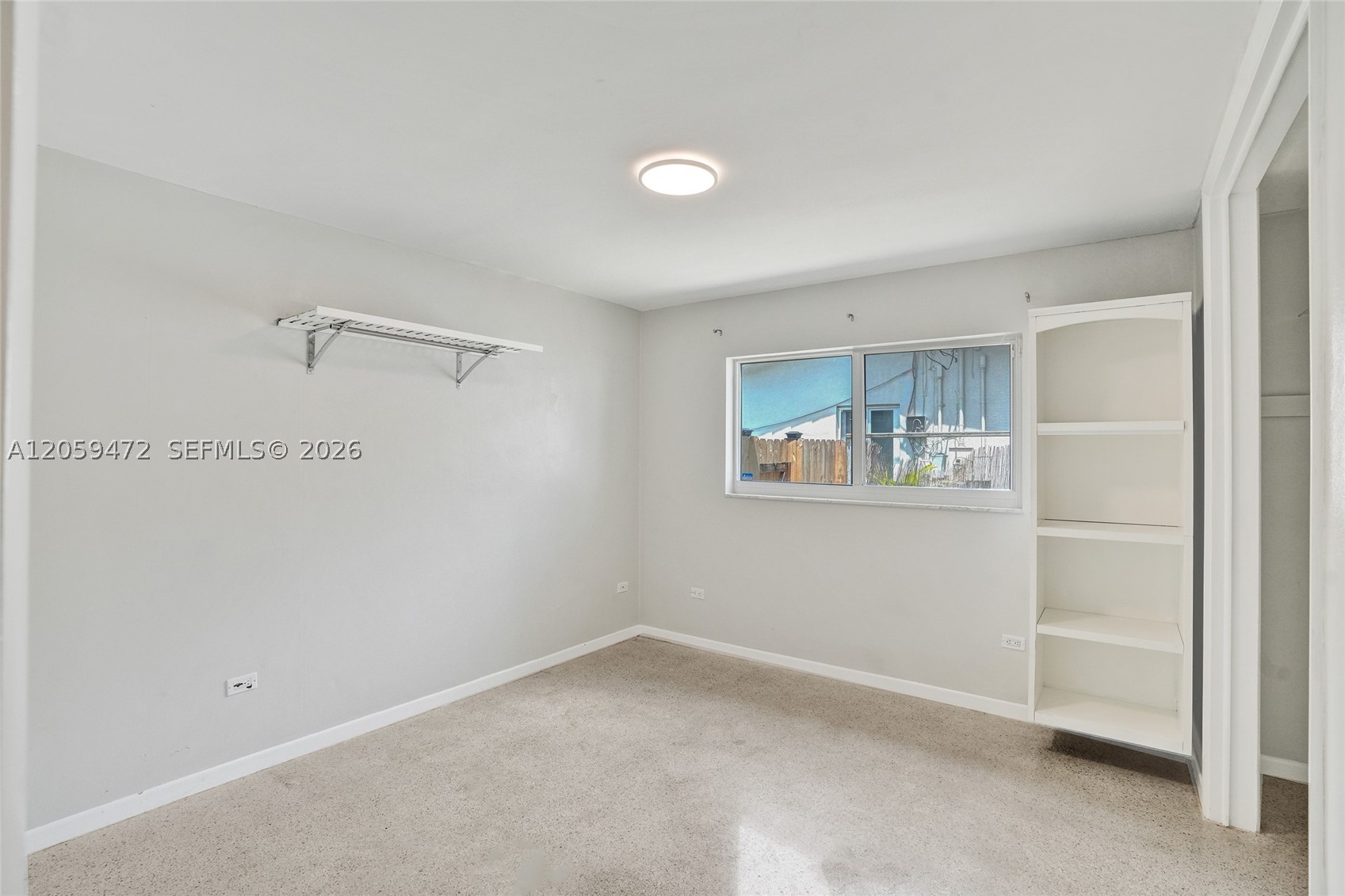 9350 SW 48 St, Miami FL 33165