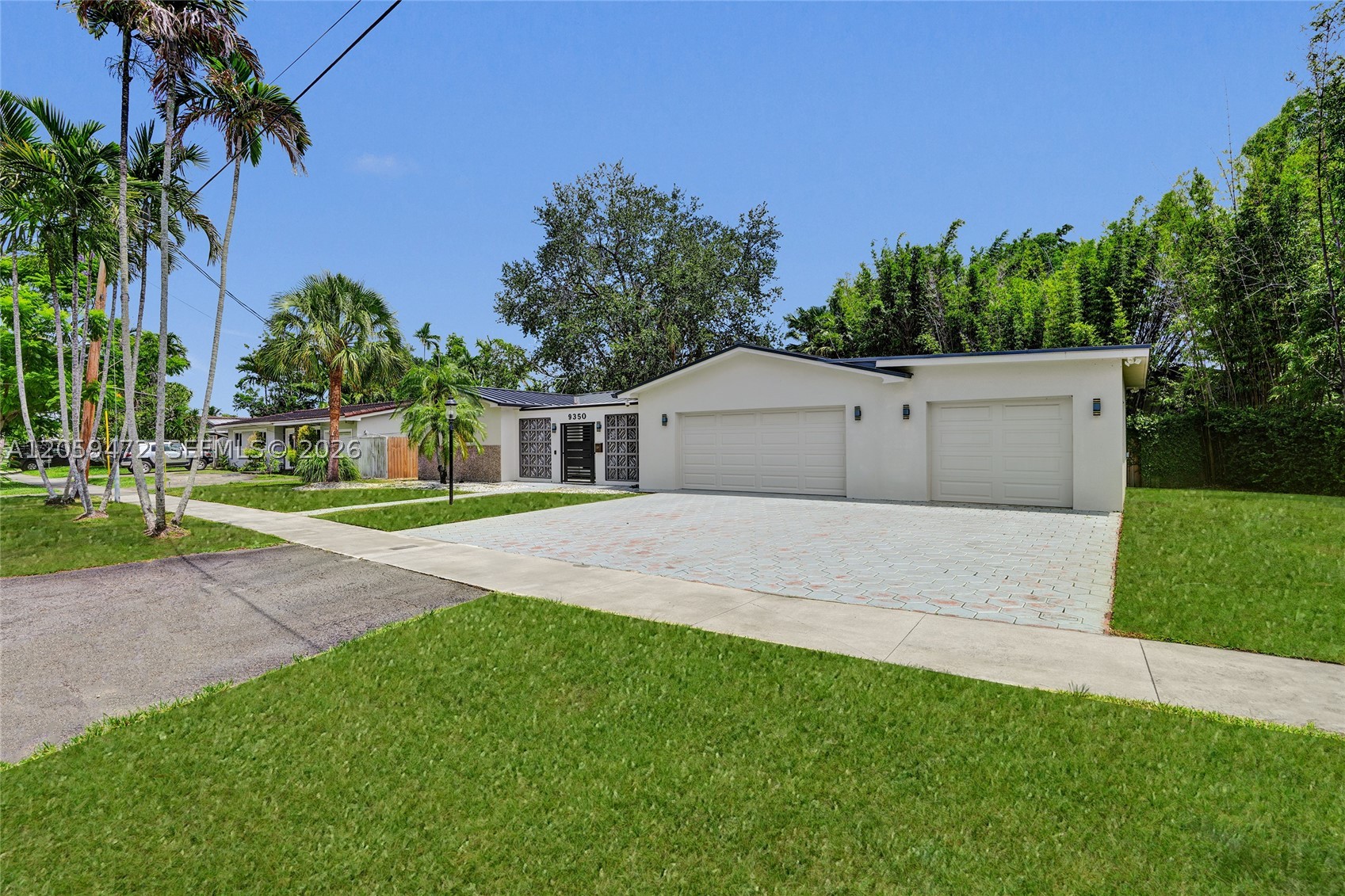 9350 SW 48 St, Miami FL 33165