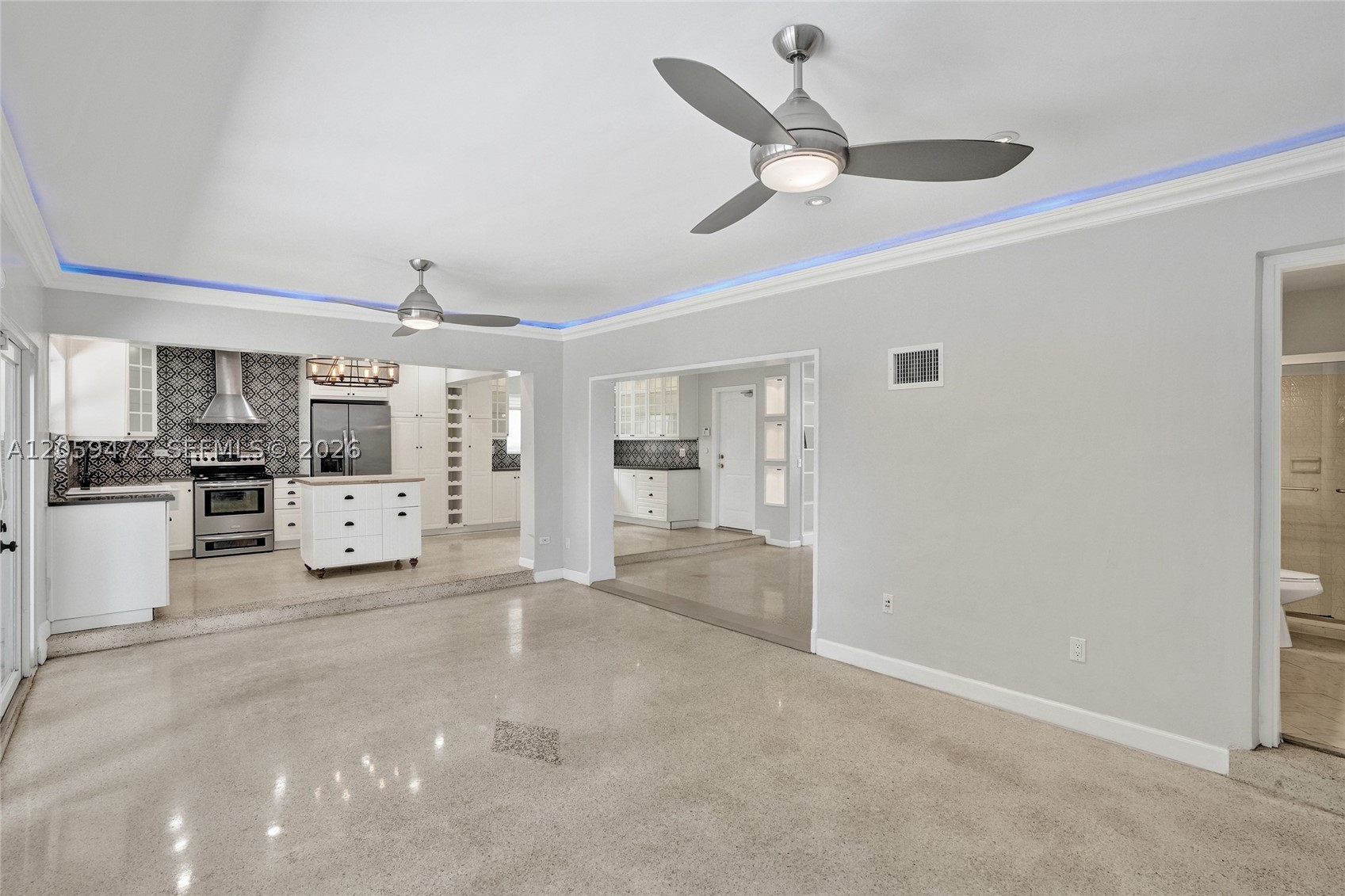 9350 SW 48 St, Miami FL 33165