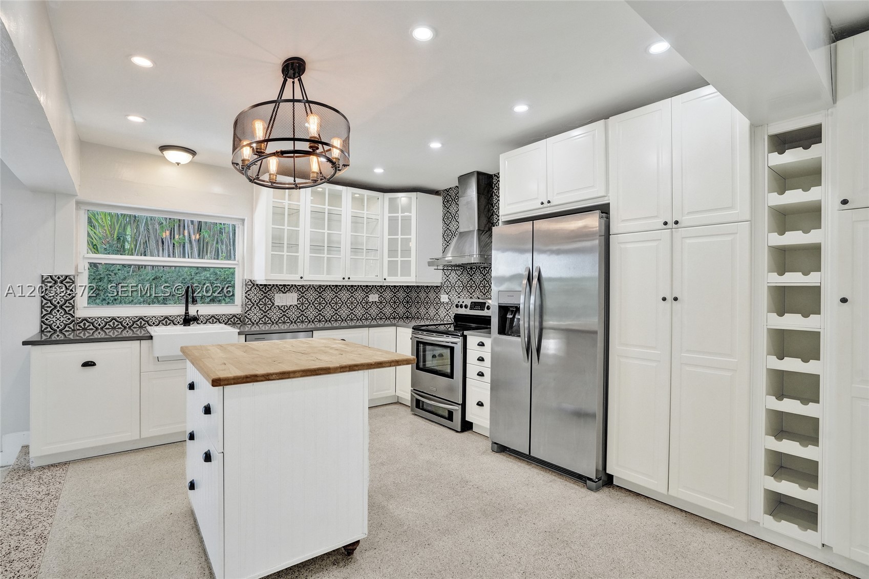 9350 SW 48 St, Miami FL 33165