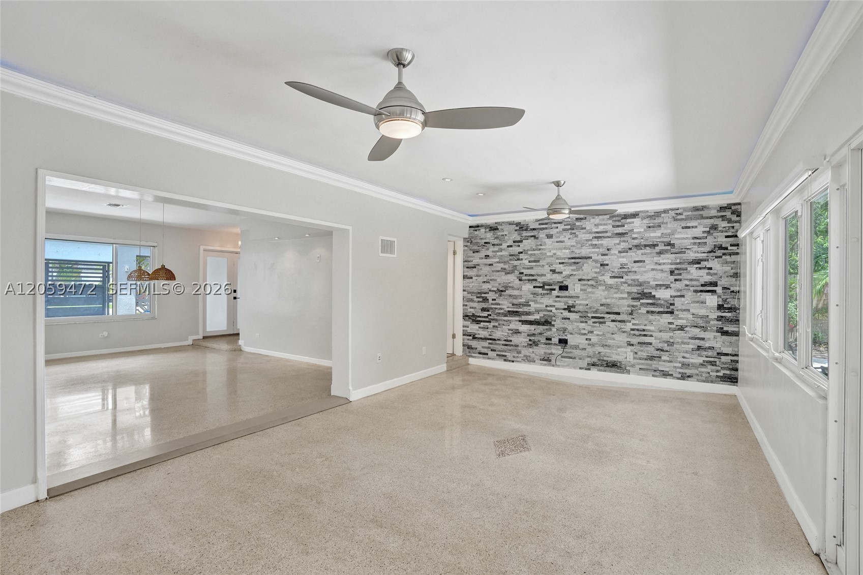 9350 SW 48 St, Miami FL 33165