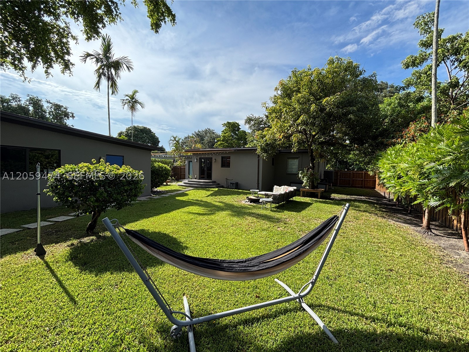 510 Raven Ave, Miami Springs FL 33166