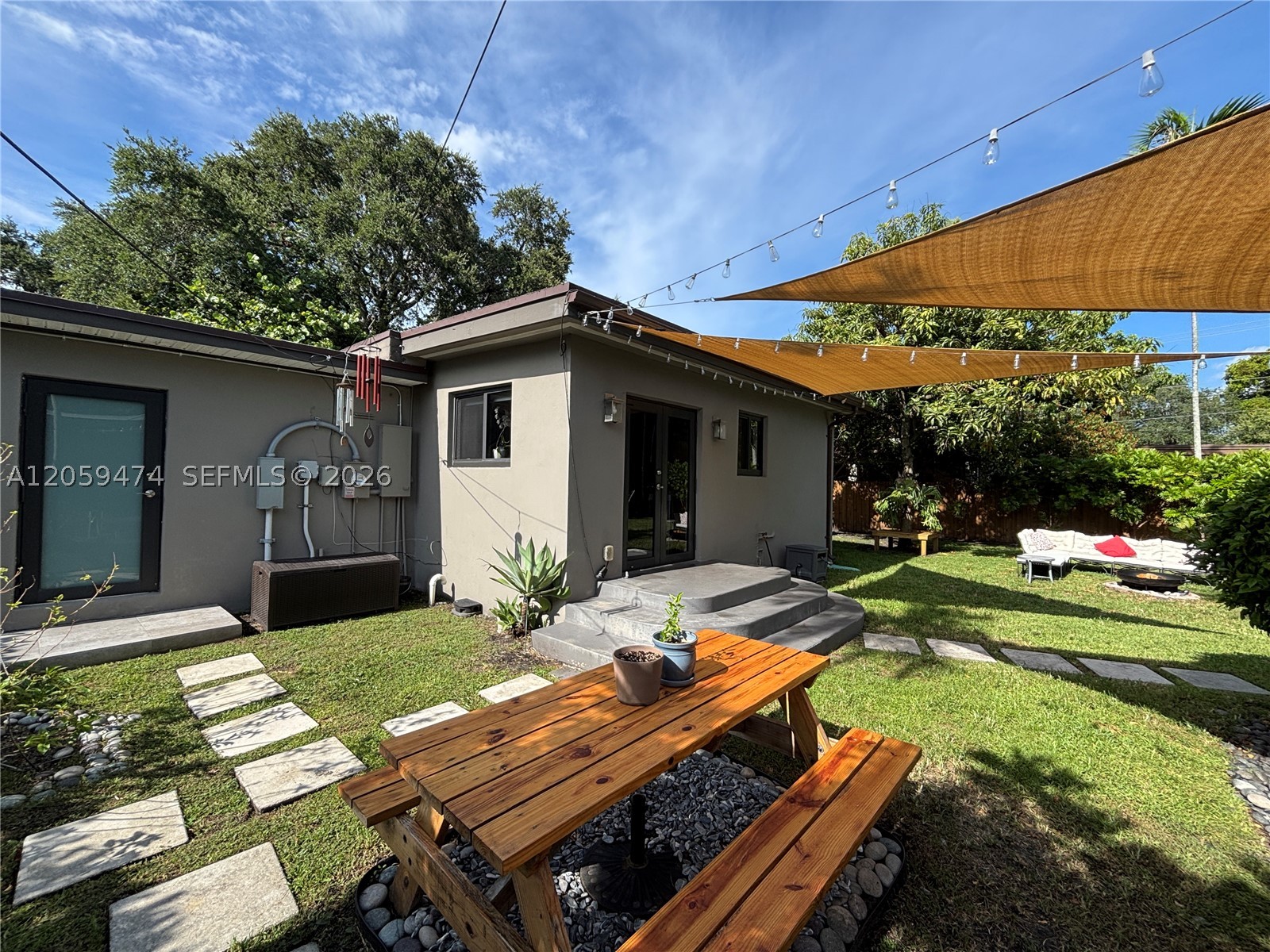 510 Raven Ave, Miami Springs FL 33166