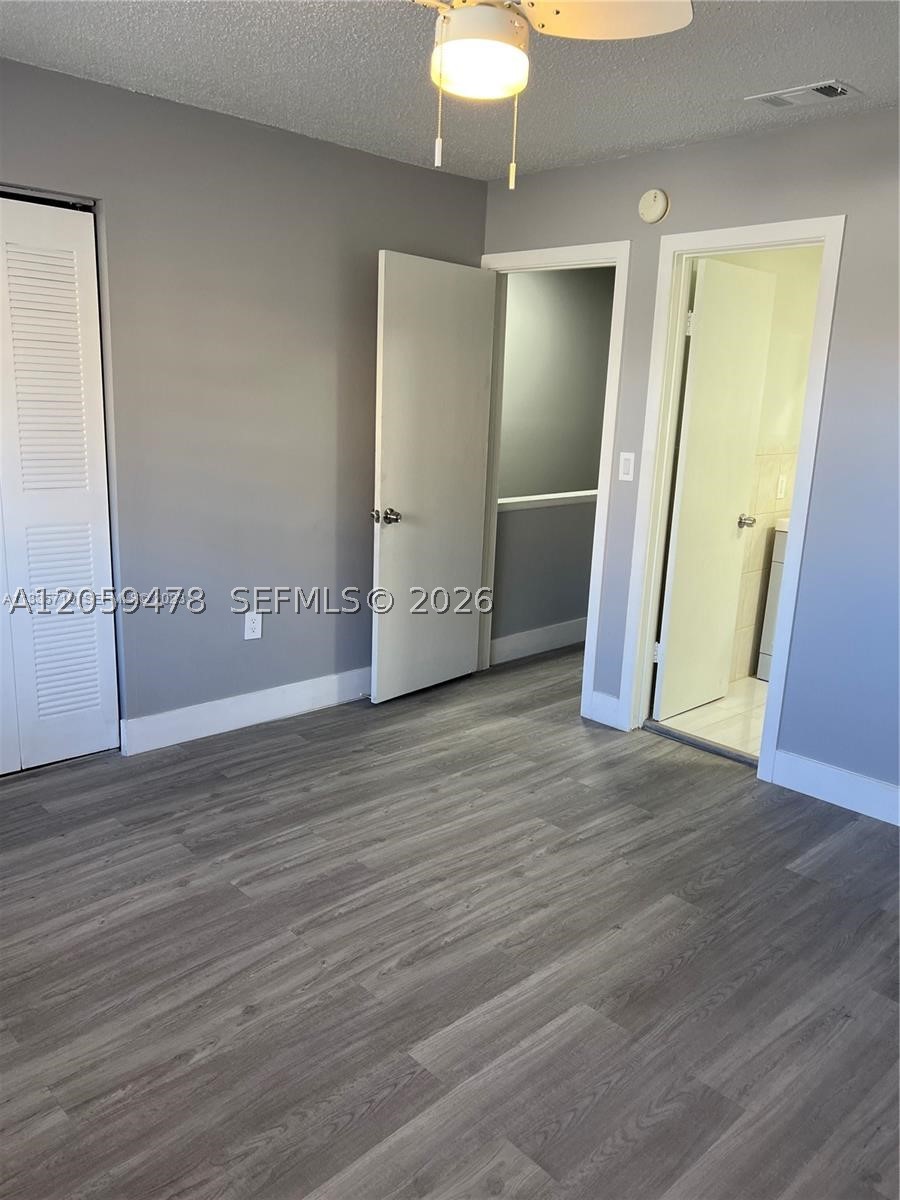 Hialeah FL 33014 - A12059478