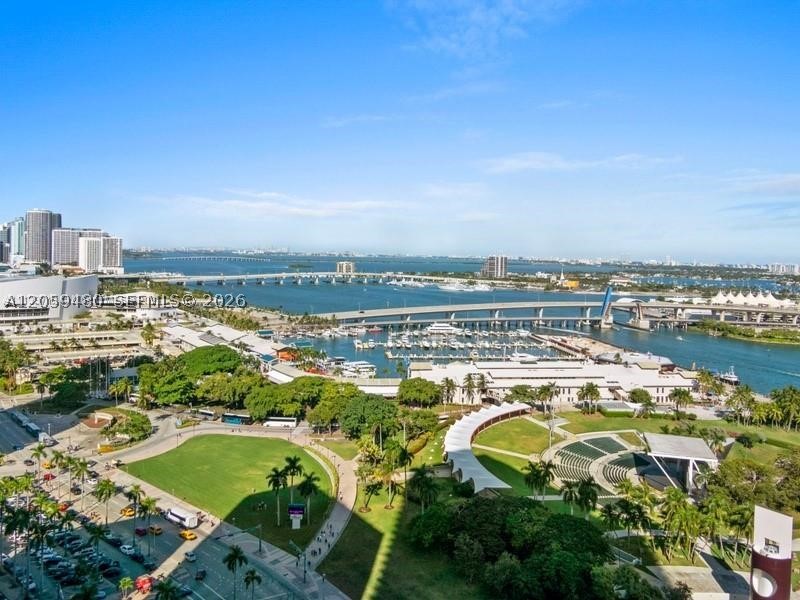 50 Biscayne Blvd #2502, Miami FL 33132