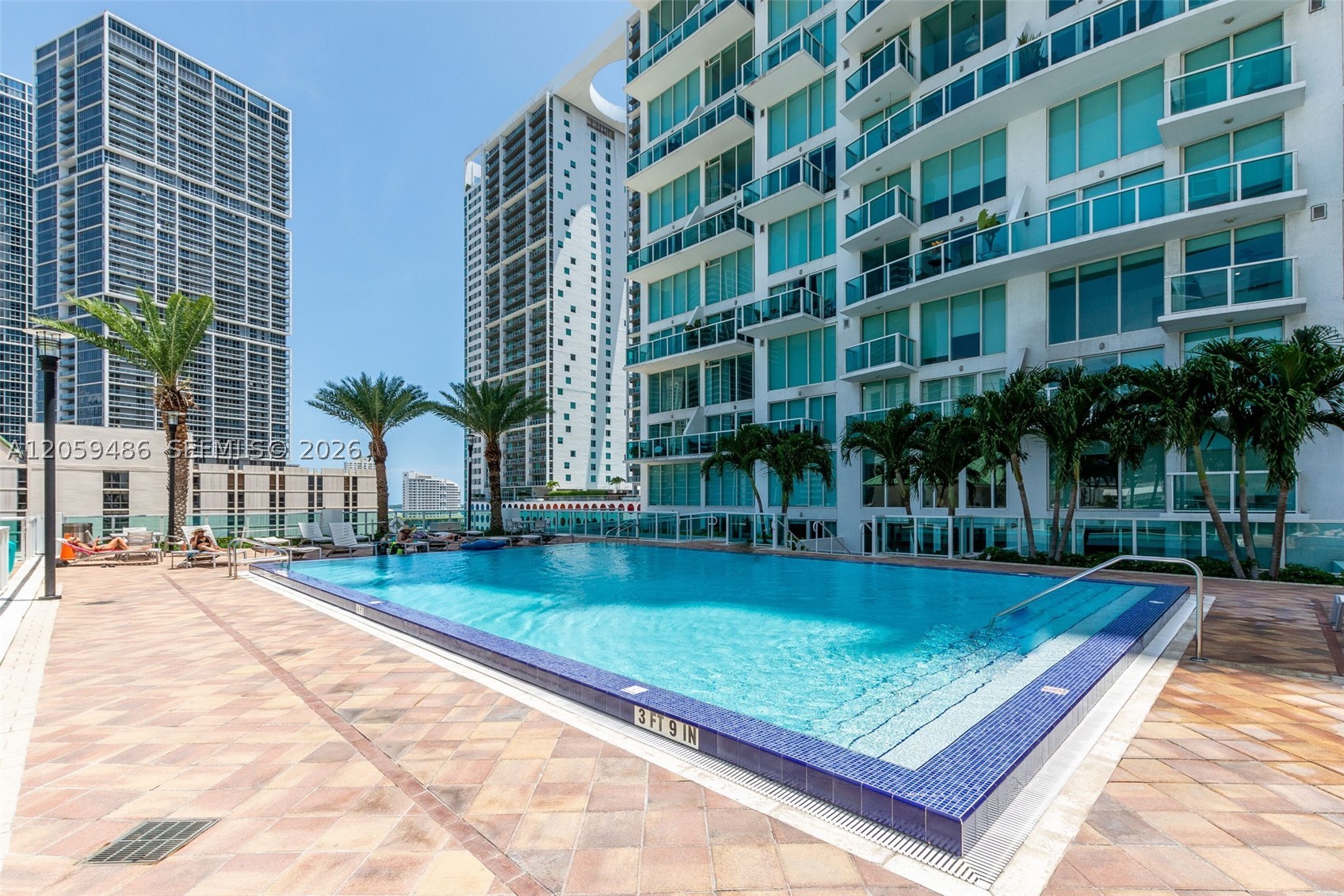 41 SE 5th St #1914, Miami FL 33131