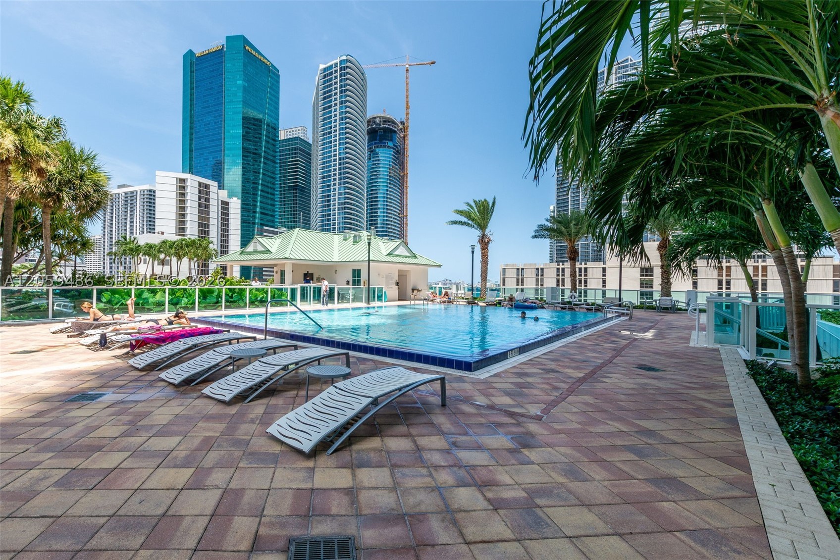 41 SE 5th St #1914, Miami FL 33131