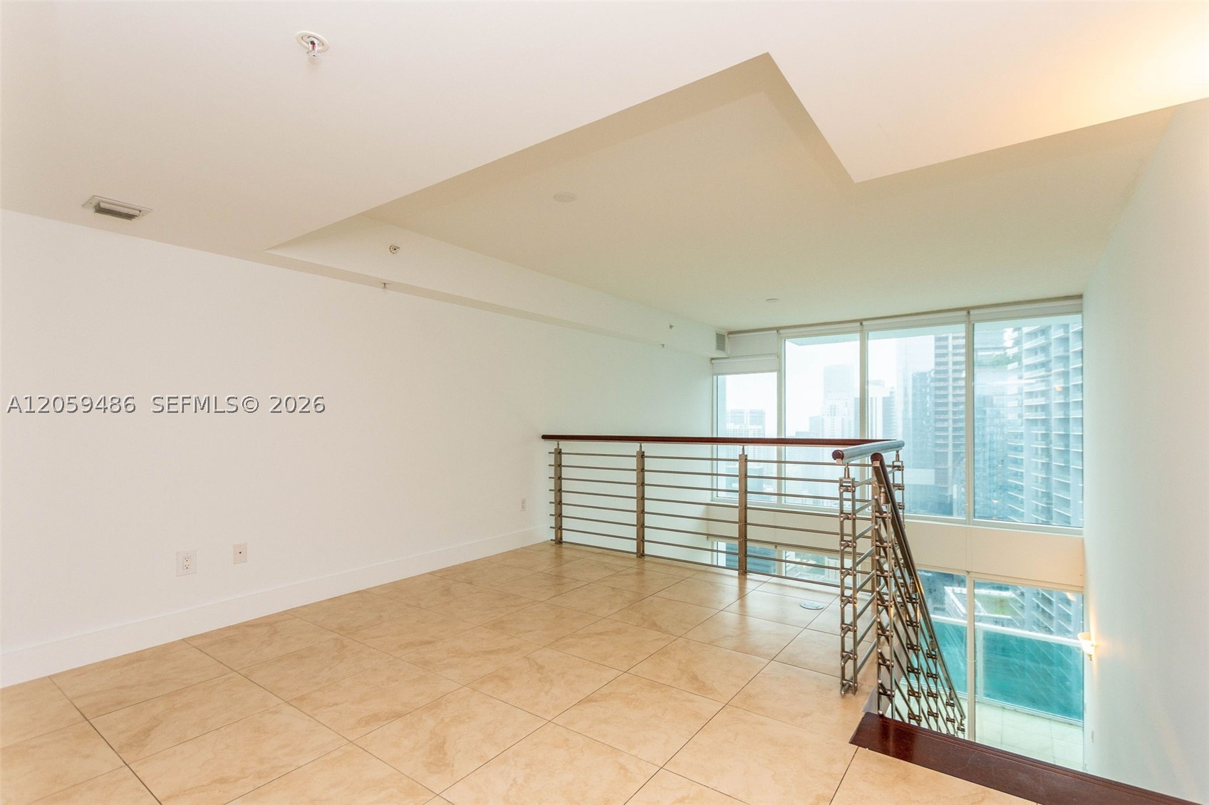 41 SE 5th St #1914, Miami FL 33131